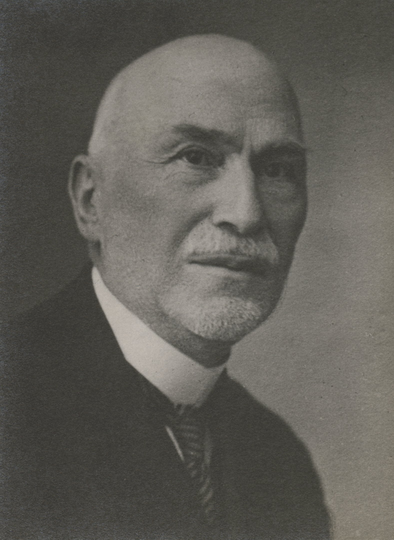 Bogdánffy Ödön helyettes államtitkár, az OVI főnöke, 1890-1919 (Magyar Környezetvédelmi és Vízügyi Múzeum - Duna Múzeum CC BY-NC-SA)
