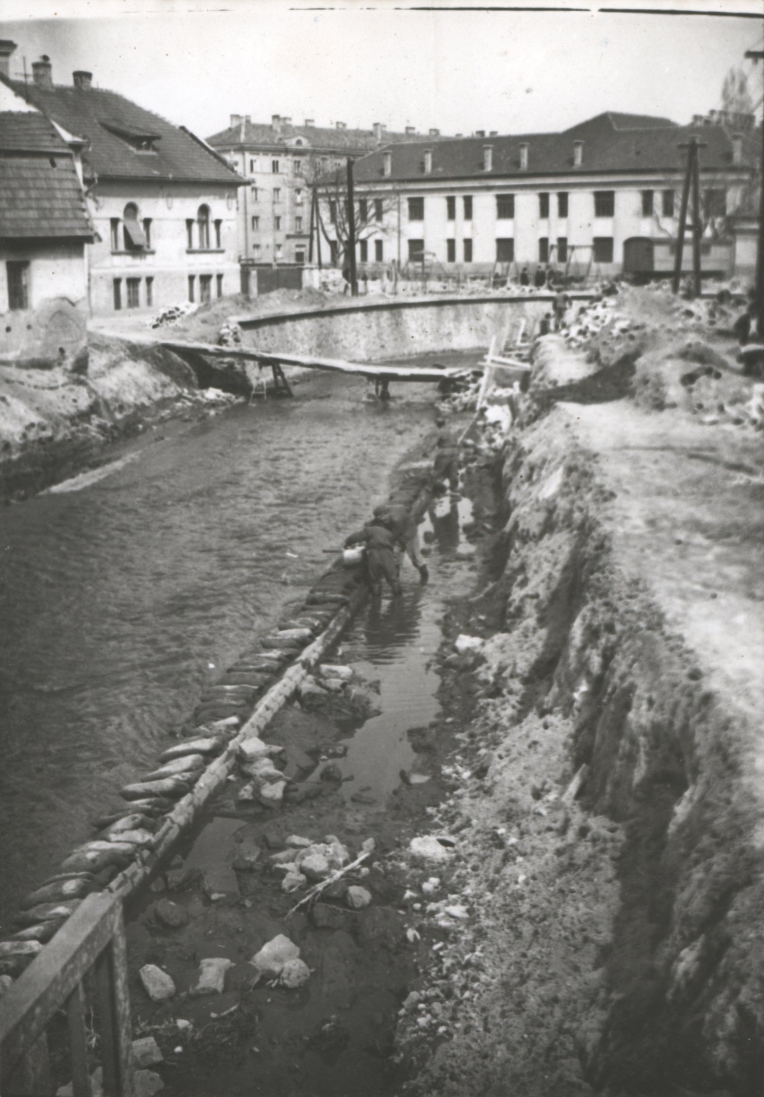 Szinva patak szabályozás - Részlet az építésből (Magyar Környezetvédelmi és Vízügyi Múzeum - Duna Múzeum CC BY-NC-SA)