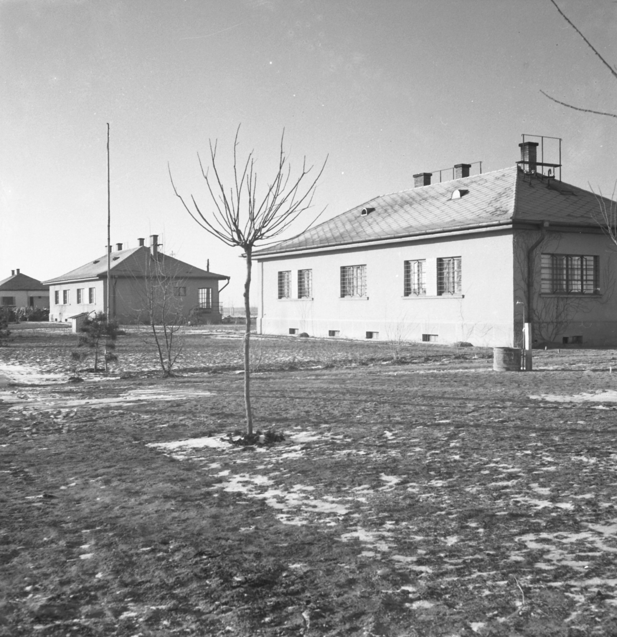 Iroda- és lakóépület, 1940. január 4. (Magyar Környezetvédelmi és Vízügyi Múzeum - Duna Múzeum CC BY-NC-SA)