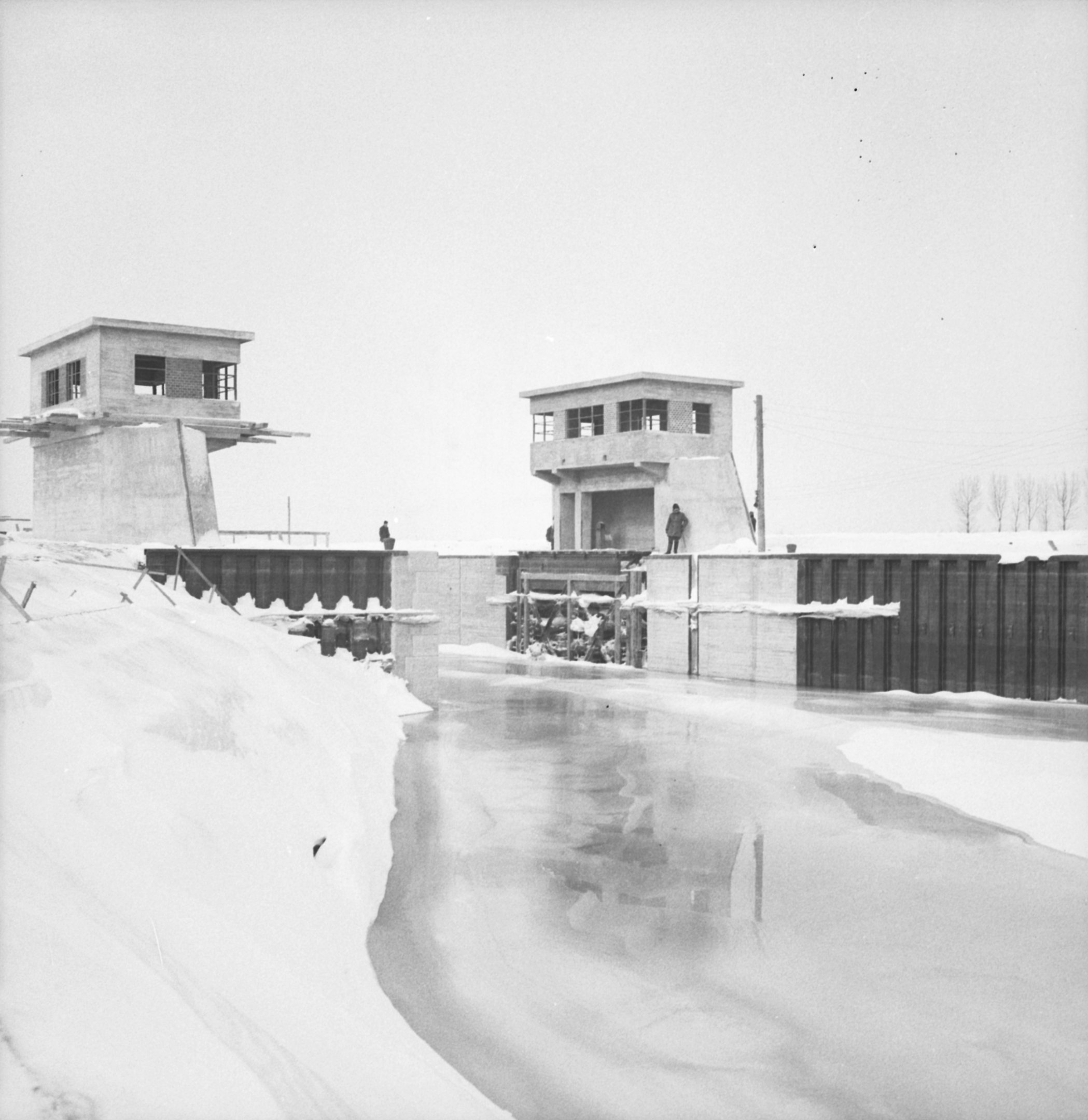 Hajózózsilip felső fő - Jobboldali gépkamra, 1942. február 12. (Magyar Környezetvédelmi és Vízügyi Múzeum - Duna Múzeum CC BY-NC-SA)