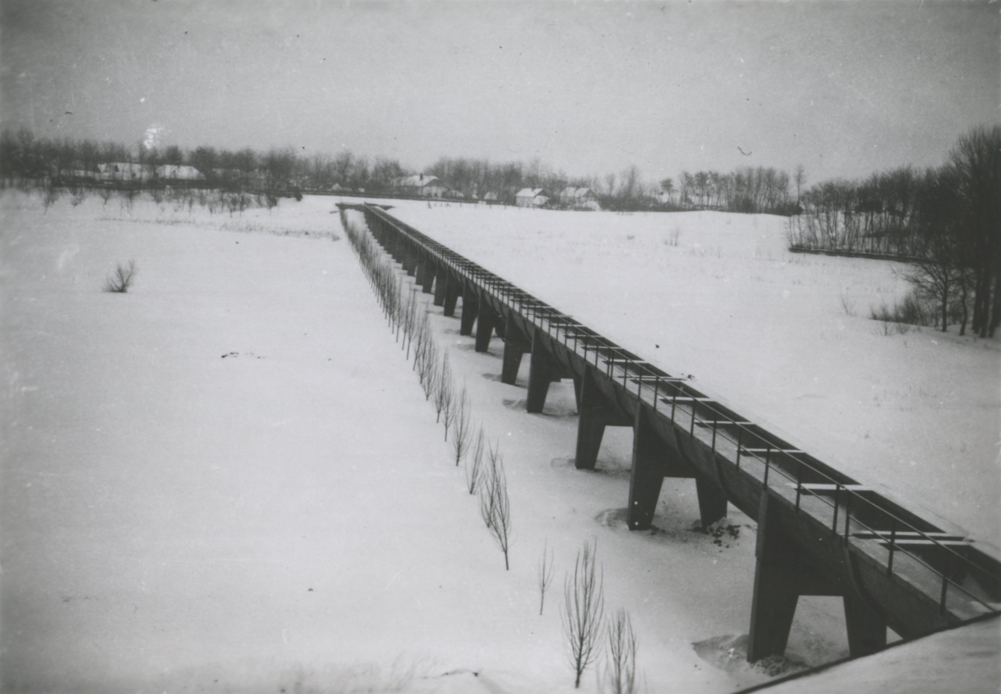 Kilátás a gépház tetejéről, 1940. február 15. (Magyar Környezetvédelmi és Vízügyi Múzeum - Duna Múzeum CC BY-NC-SA)