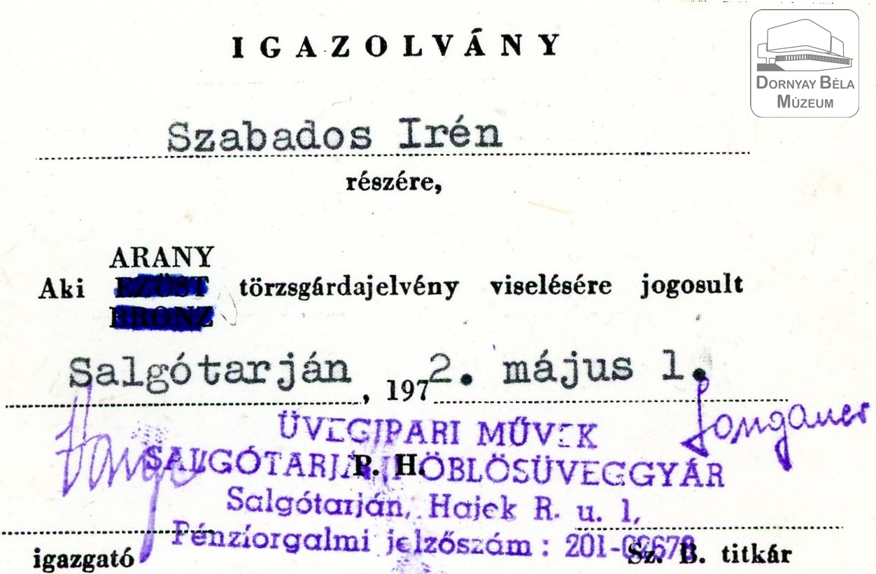 Szabados Irén jelvényviselési igazolványa (Dornyay Béla Múzeum, Salgótarján CC BY-NC-SA)