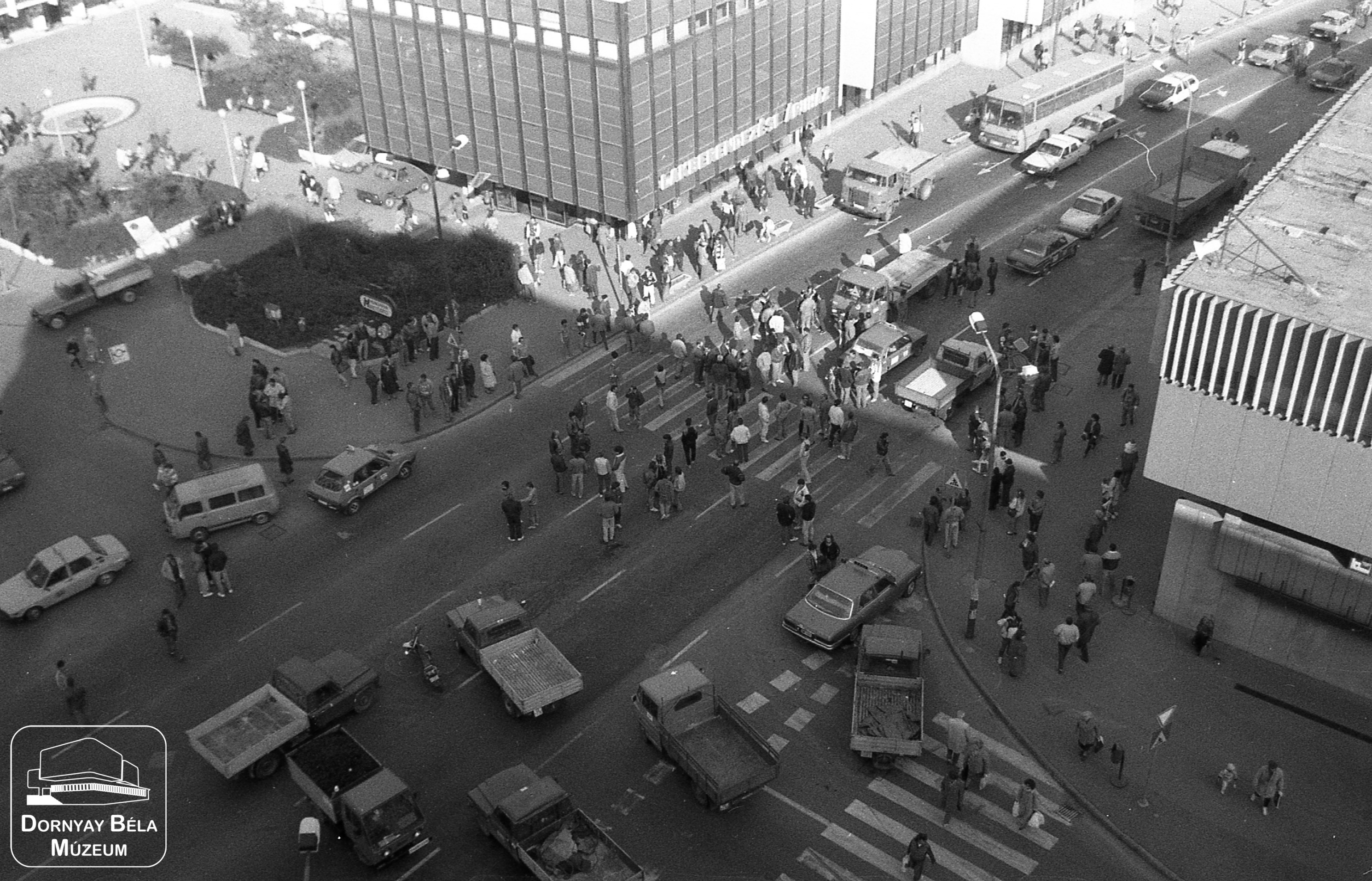 Taxis sztrájkon készült felvételek (Dornyay Béla Múzeum, Salgótarján CC BY-NC-SA)