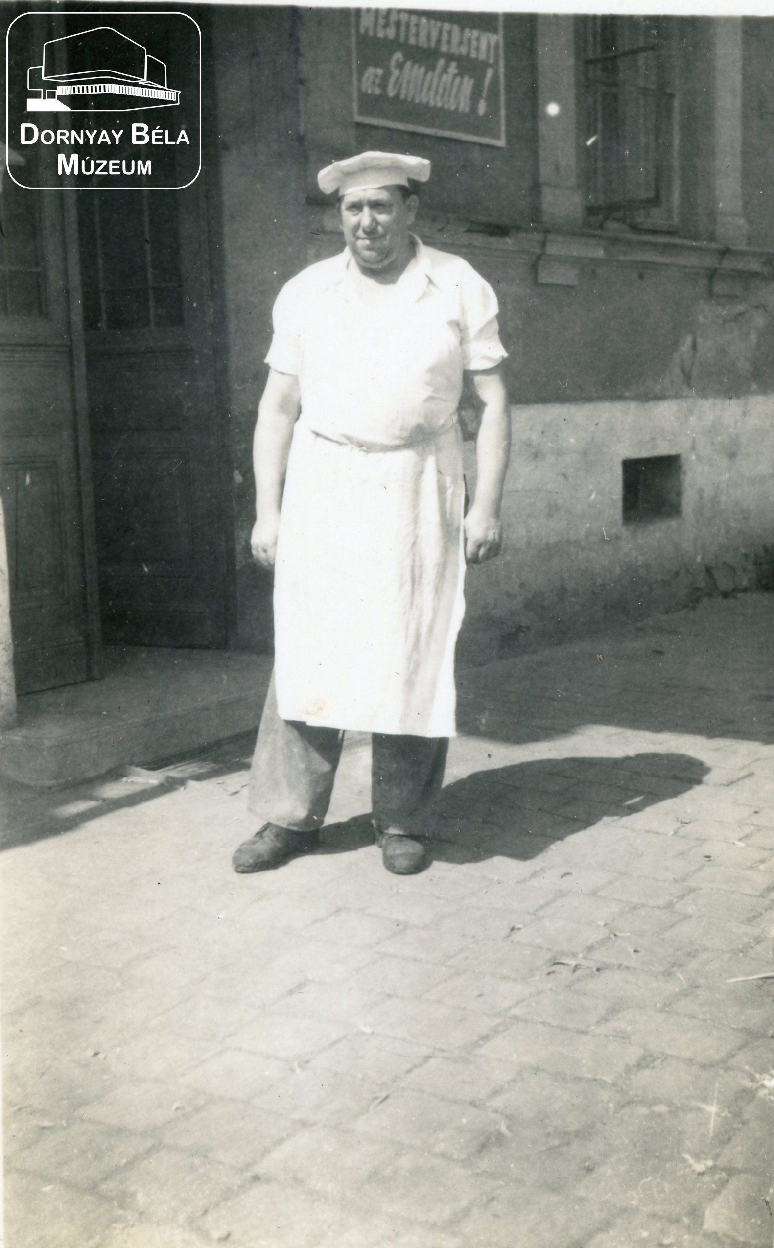 Szegedi József egy mesterverseny szünetében (Dornyay Béla Múzeum, Salgótarján CC BY-NC-SA)