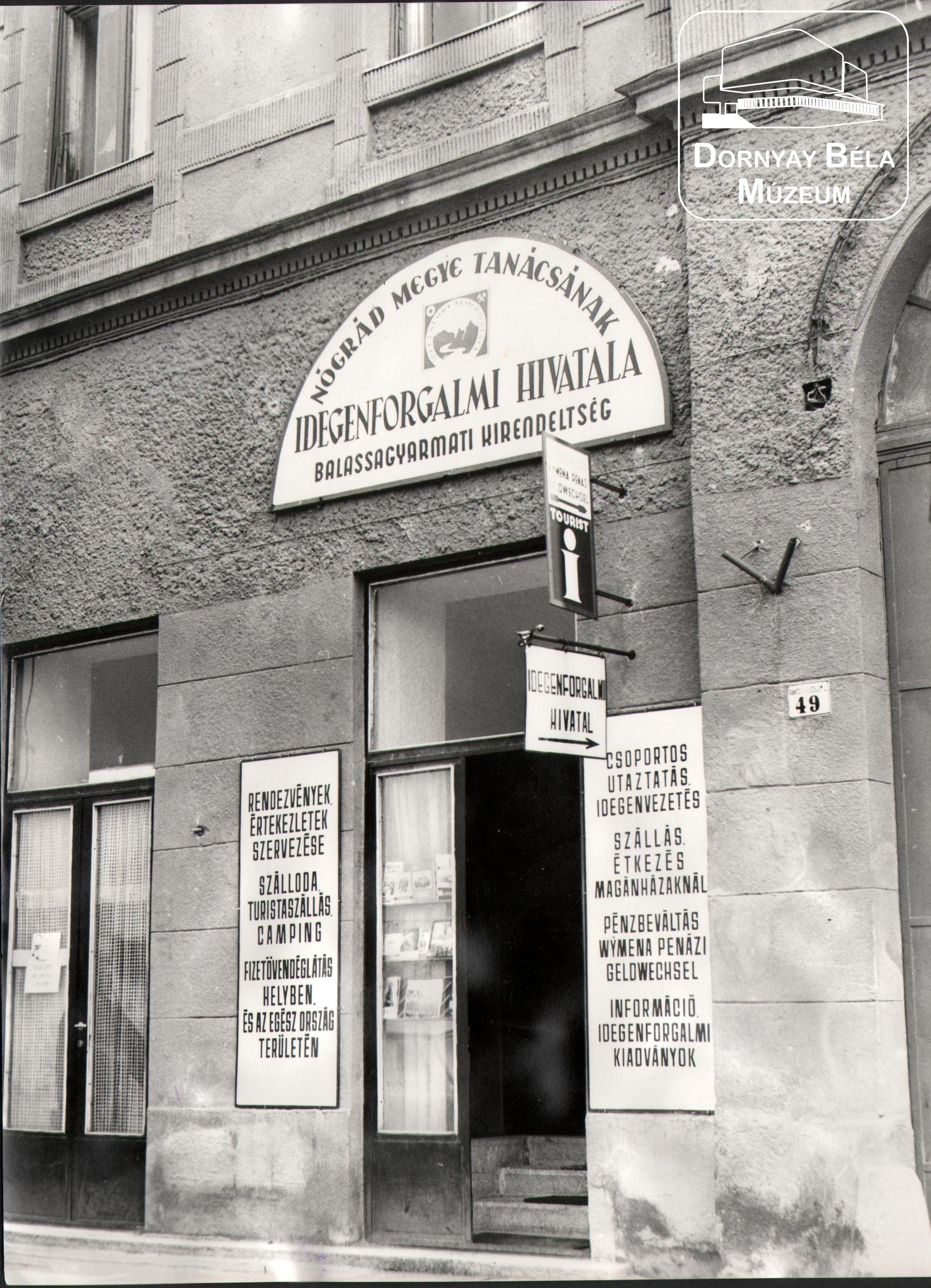 Idegenforgalmi Hivatal (Dornyay Béla Múzeum, Salgótarján CC BY-NC-SA)