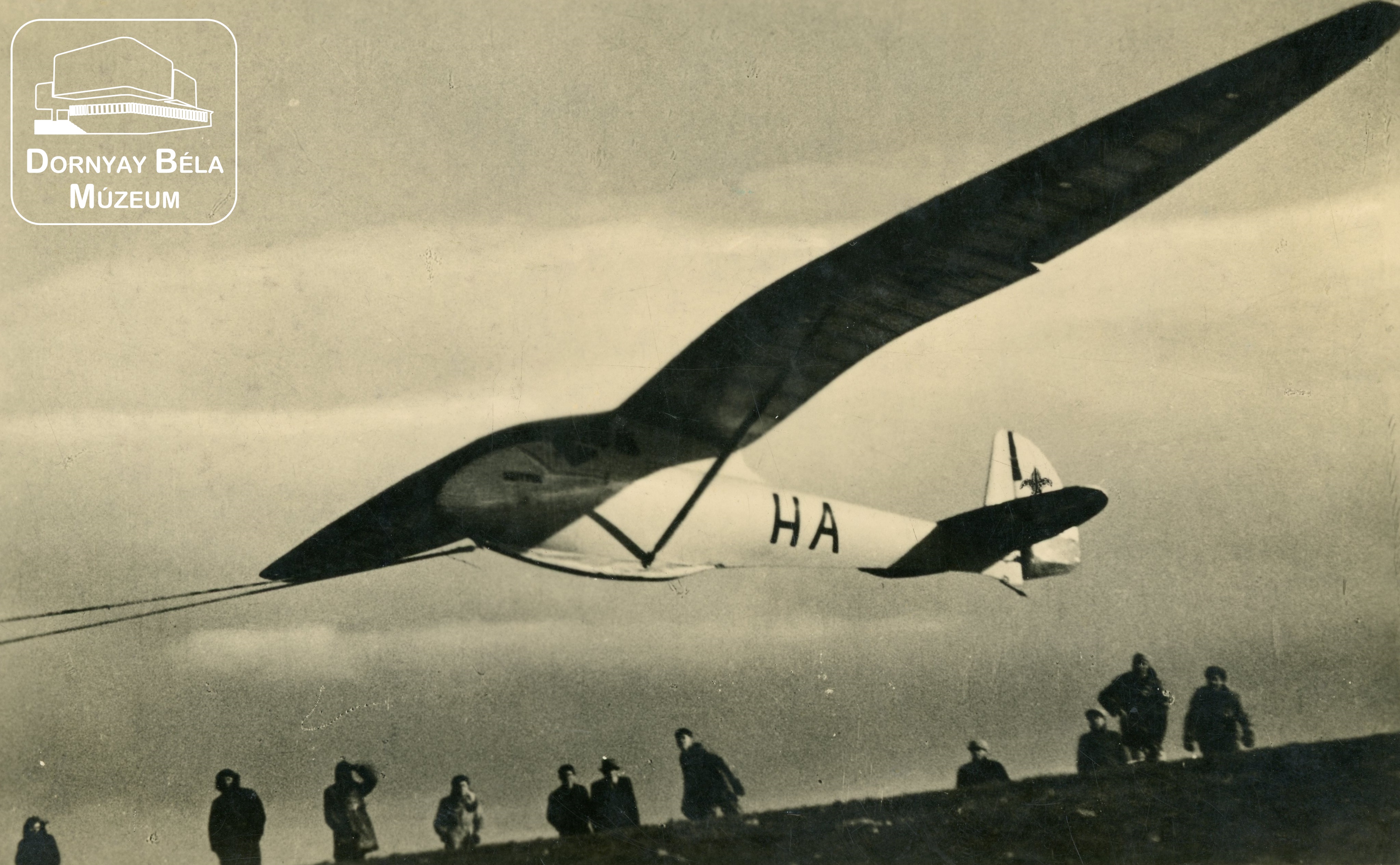 Hármashatár-hegyi vitorlázó repülőgép. (Dornyay Béla Múzeum, Salgótarján CC BY-NC-SA)