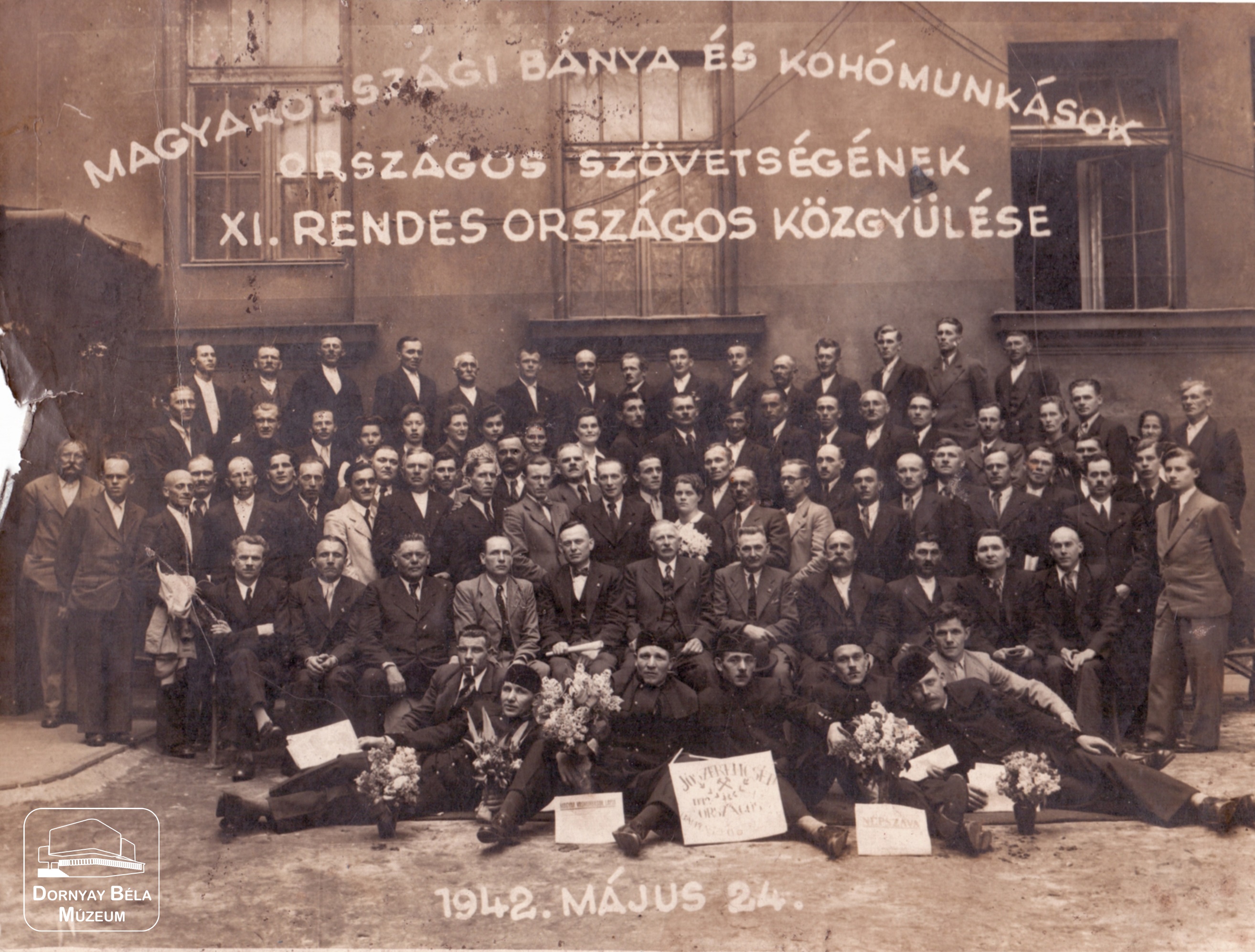 A Magyarországi Bánya- és Kohómunkások Országos Szövetségének XI. rendes országos közgyűlése. 1942. május 24. (Dornyay Béla Múzeum, Salgótarján CC BY-NC-SA)