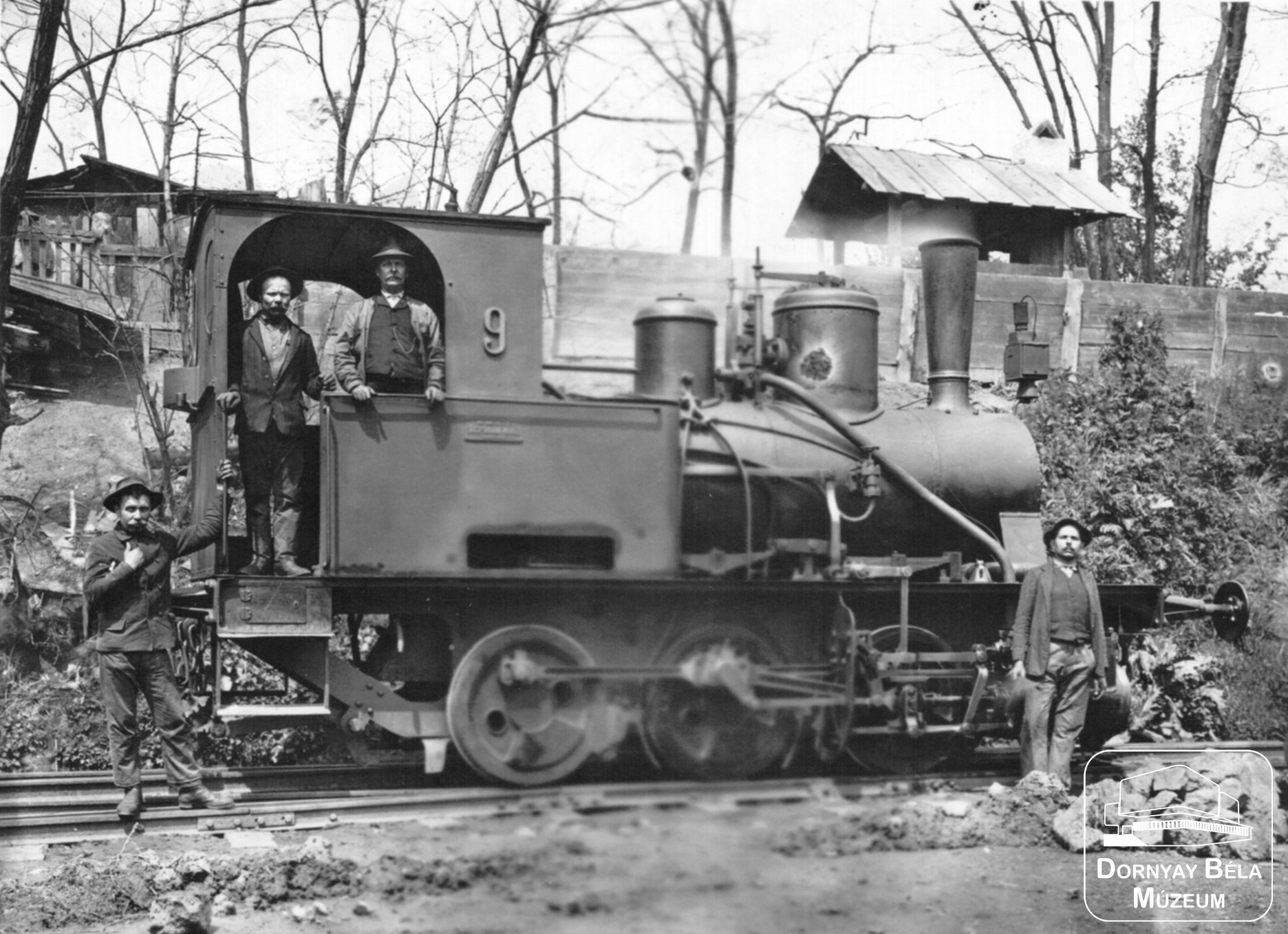 Salgótarján. Acélgyári mozdony. 1919-ben páncélvonat. (Dornyay Béla Múzeum, Salgótarján CC BY-NC-SA)