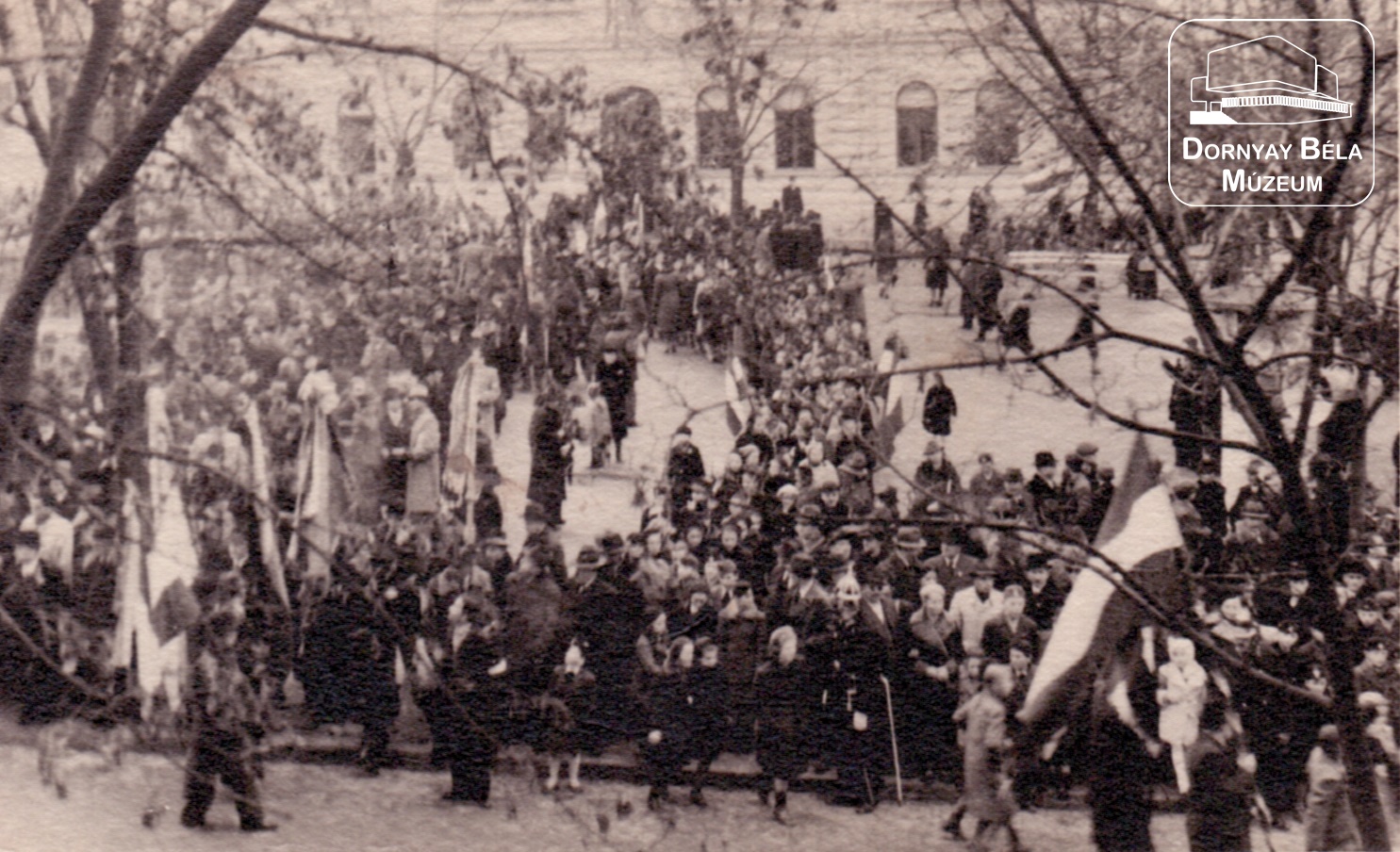 A Felvidék déli része1938-as visszacsatolásának évfordulós ünnepsége Losoncon (Dornyay Béla Múzeum, Salgótarján CC BY-NC-SA)