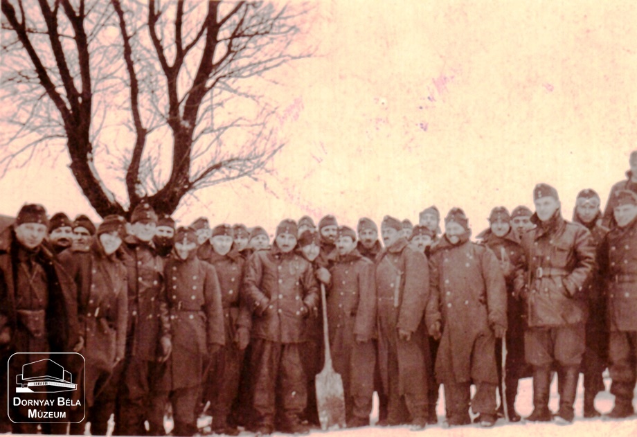 II. Világháborús kép. Honvédek télen a keleti fronton (Dornyay Béla Múzeum, Salgótarján CC BY-NC-SA)