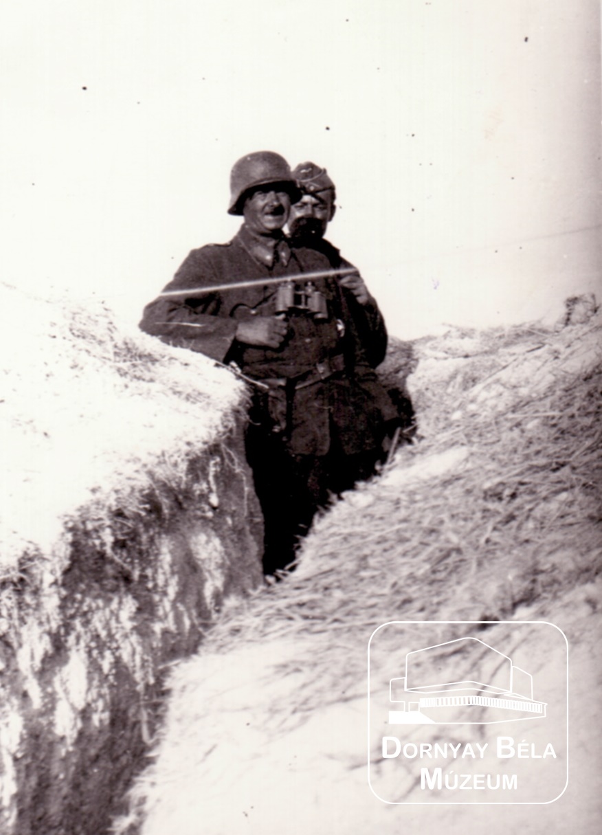 II. világháború tábori életképek, 53/III.zászlóalj a keleti fronton (Don kanyarban) (Dornyay Béla Múzeum, Salgótarján CC BY-NC-SA)