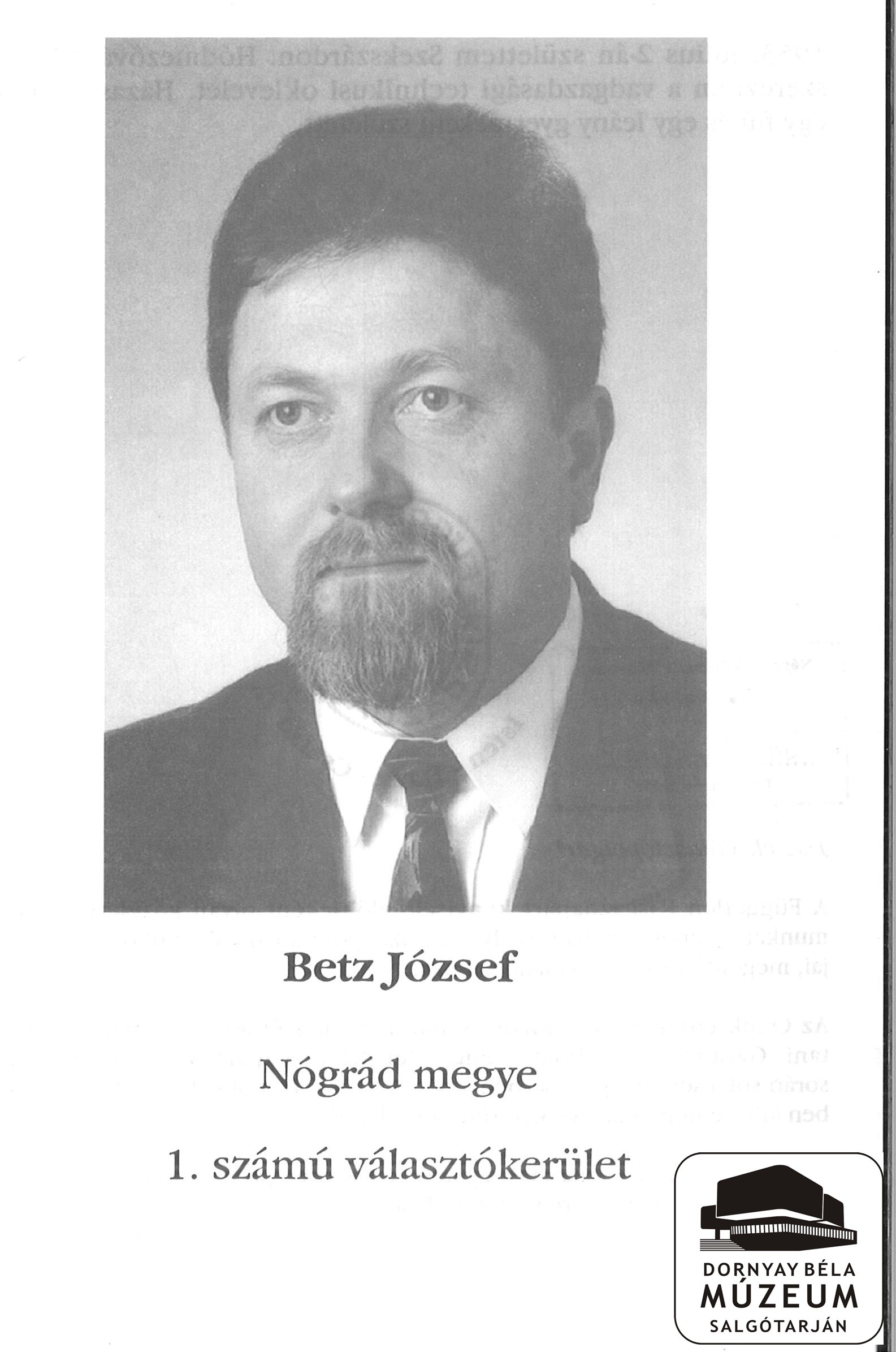 Betz József Nógrád megye 1.számú választókerület jelöltjének fényképe, hátoldalon életrajza FKGP (Dornyay Béla Múzeum, Salgótarján CC BY-NC-SA)