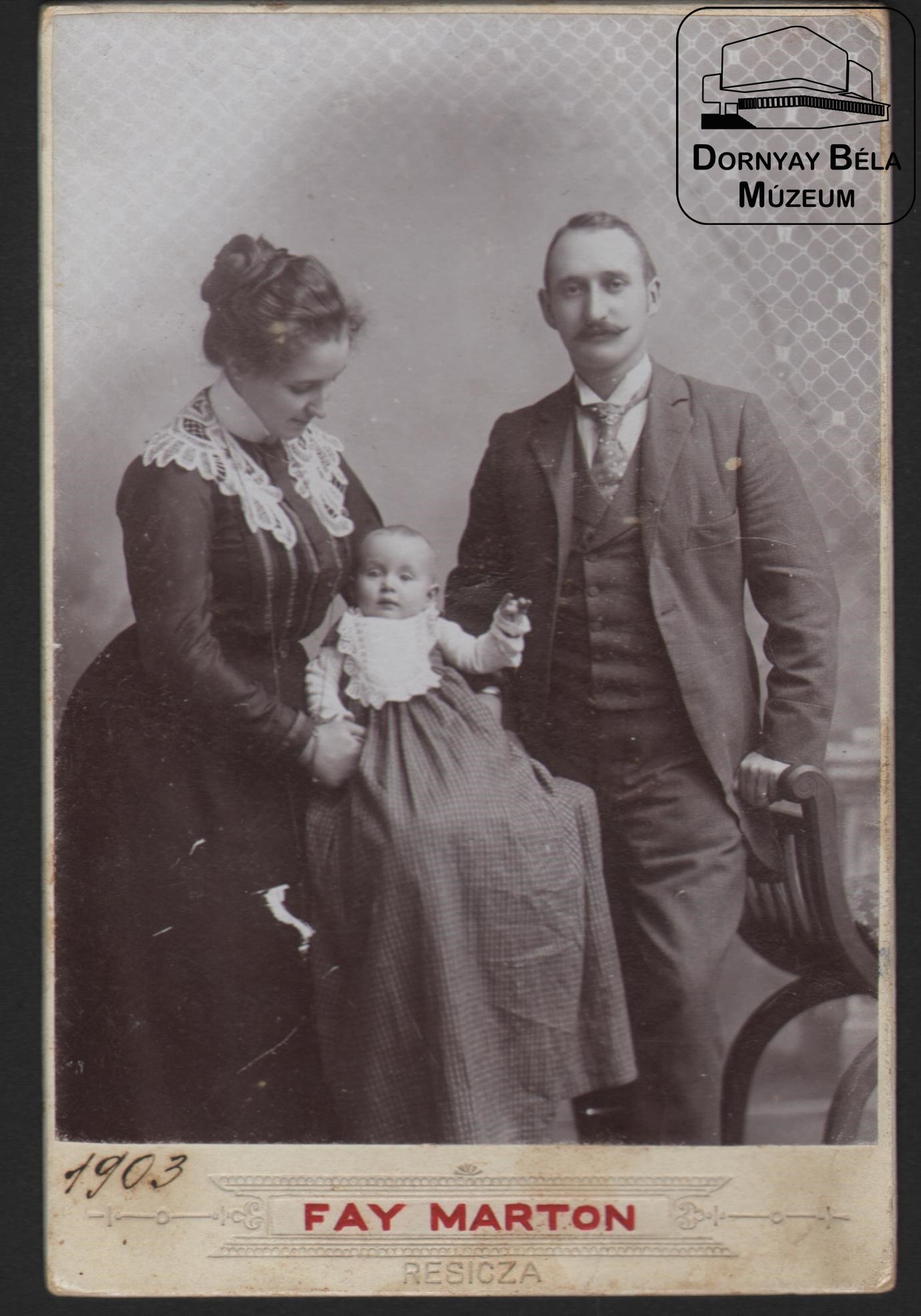 Pántyik Árpád és felesége, családi fotó (Dornyay Béla Múzeum, Salgótarján CC BY-NC-SA)