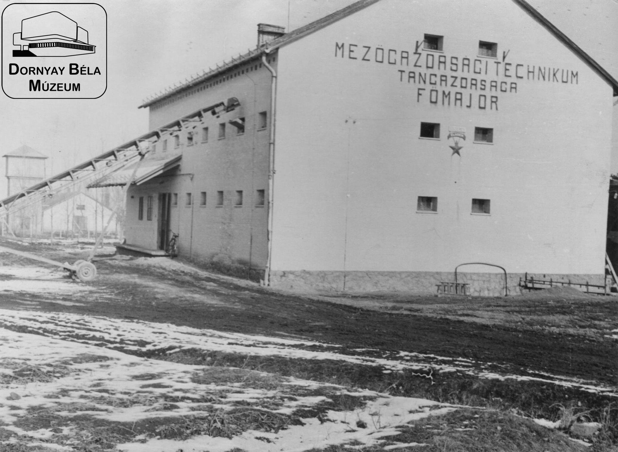 Mezőgazdasági Technikum tangazdasága (Dornyay Béla Múzeum, Salgótarján CC BY-NC-SA)