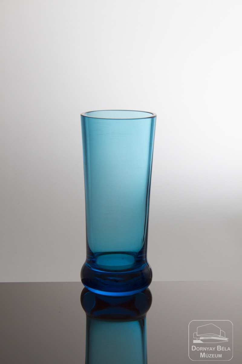 Pálinkás pohár, 2 db (Dornyay Béla Múzeum, Salgótarján CC BY-NC-SA)