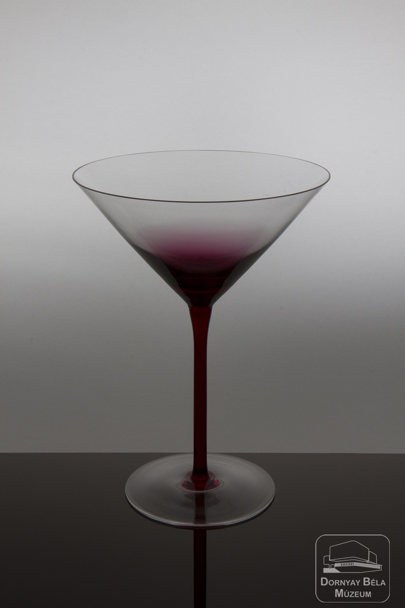 Martini kehely (Dornyay Béla Múzeum, Salgótarján CC BY-NC-SA)