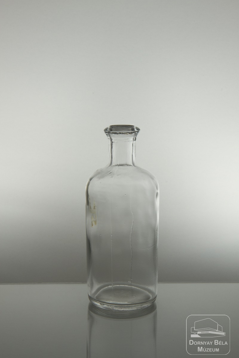 Kékítős üveg (Dornyay Béla Múzeum, Salgótarján CC BY-NC-SA)