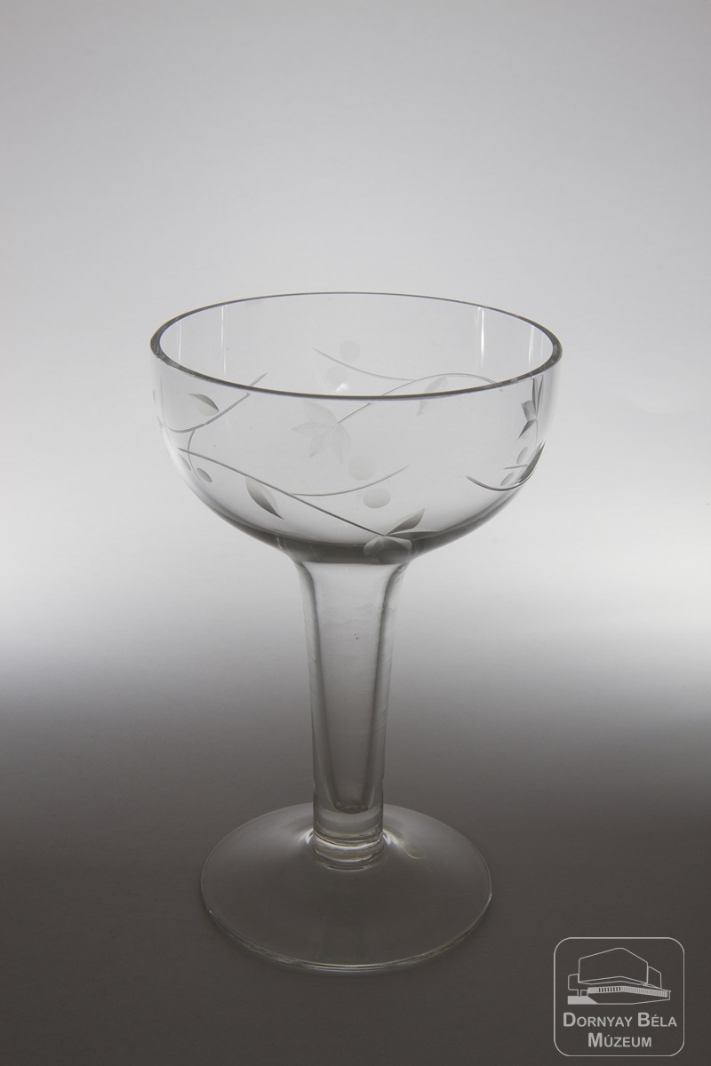Talpas pohár (Dornyay Béla Múzeum, Salgótarján CC BY-NC-SA)