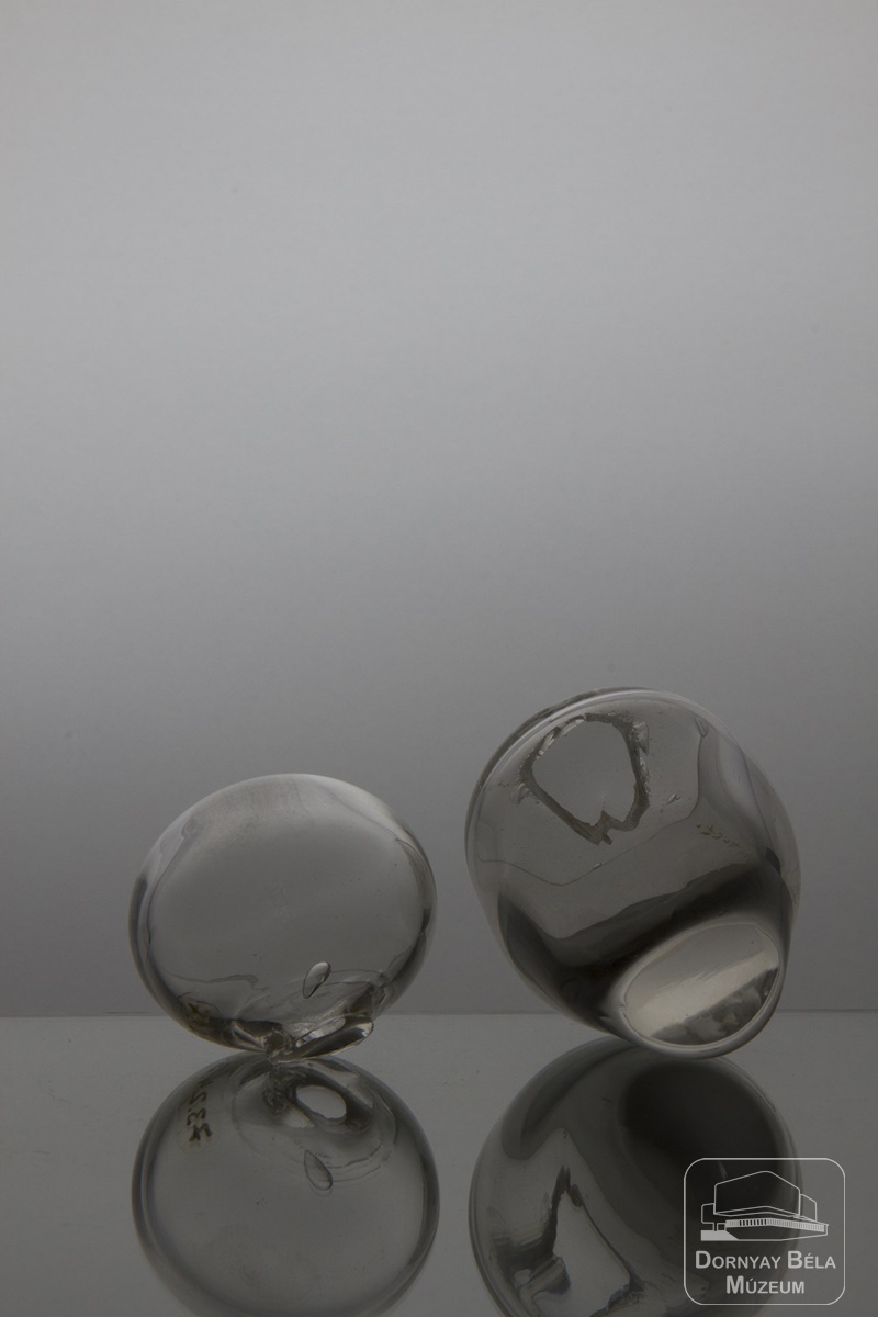 Üveg félkésztermék (Dornyay Béla Múzeum, Salgótarján CC BY-NC-SA)