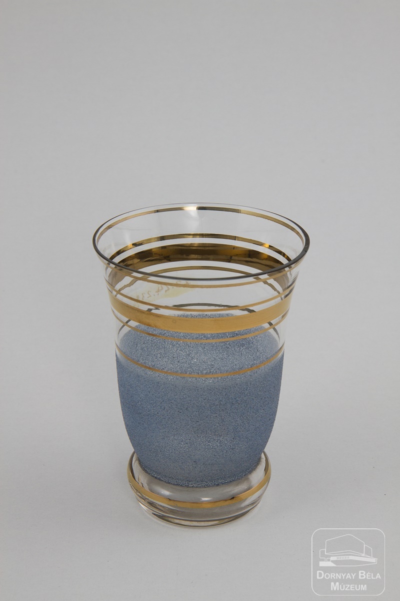 Dísz pohár (Dornyay Béla Múzeum, Salgótarján CC BY-NC-SA)