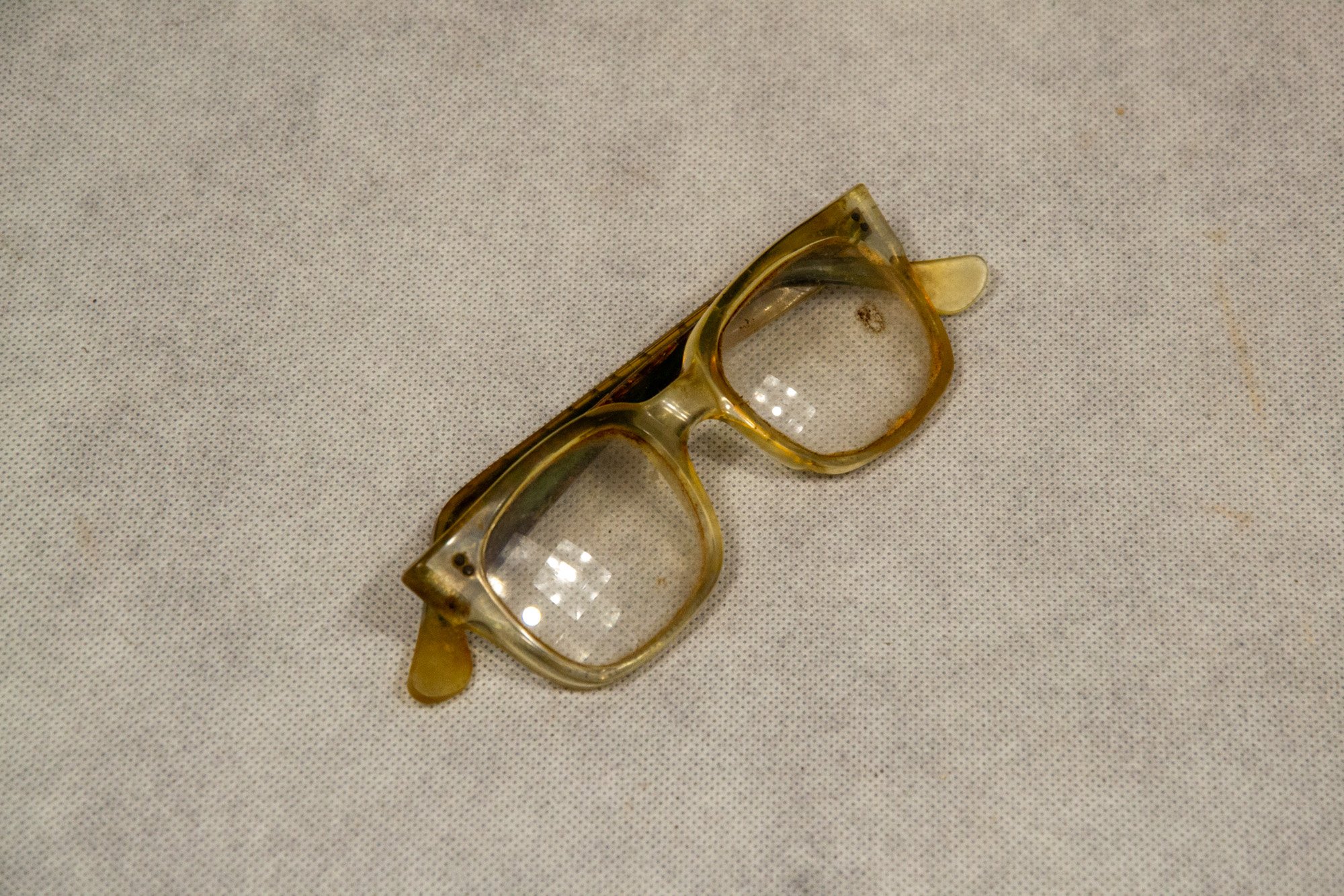 Szemüveg (Helytörténeti Gyűjtemény és Ádám Jenő Emlékház, Szigetszentmiklós CC BY-NC-SA)