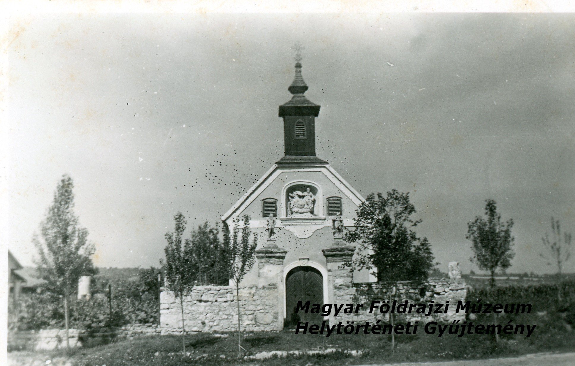 Szent Sebestyén kápolna az 1950-es években. (Magyar Földrajzi Múzeum CC BY-NC-SA)