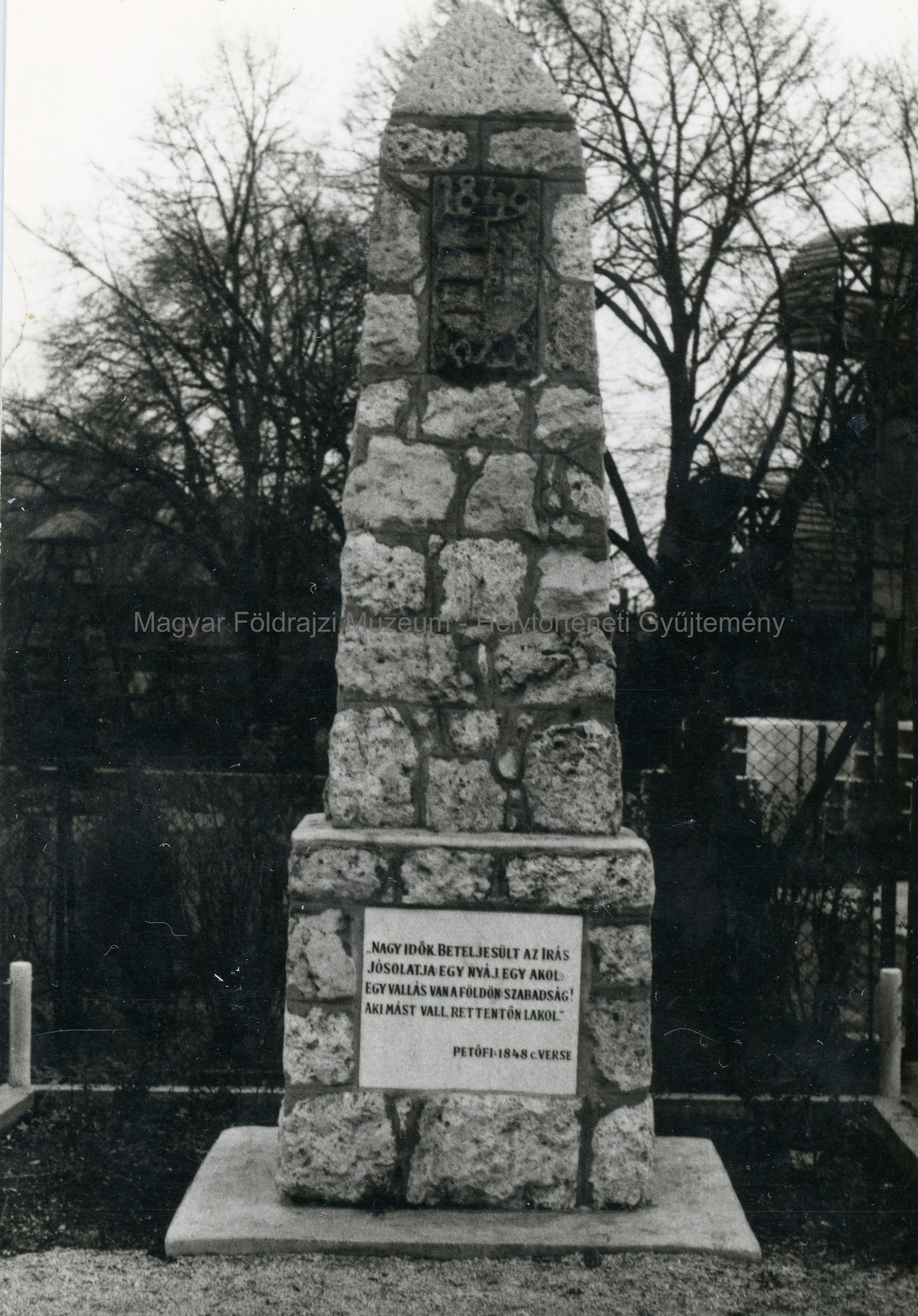 1848-as emlékmű (Magyar Földrajzi Múzeum CC BY-NC-SA)