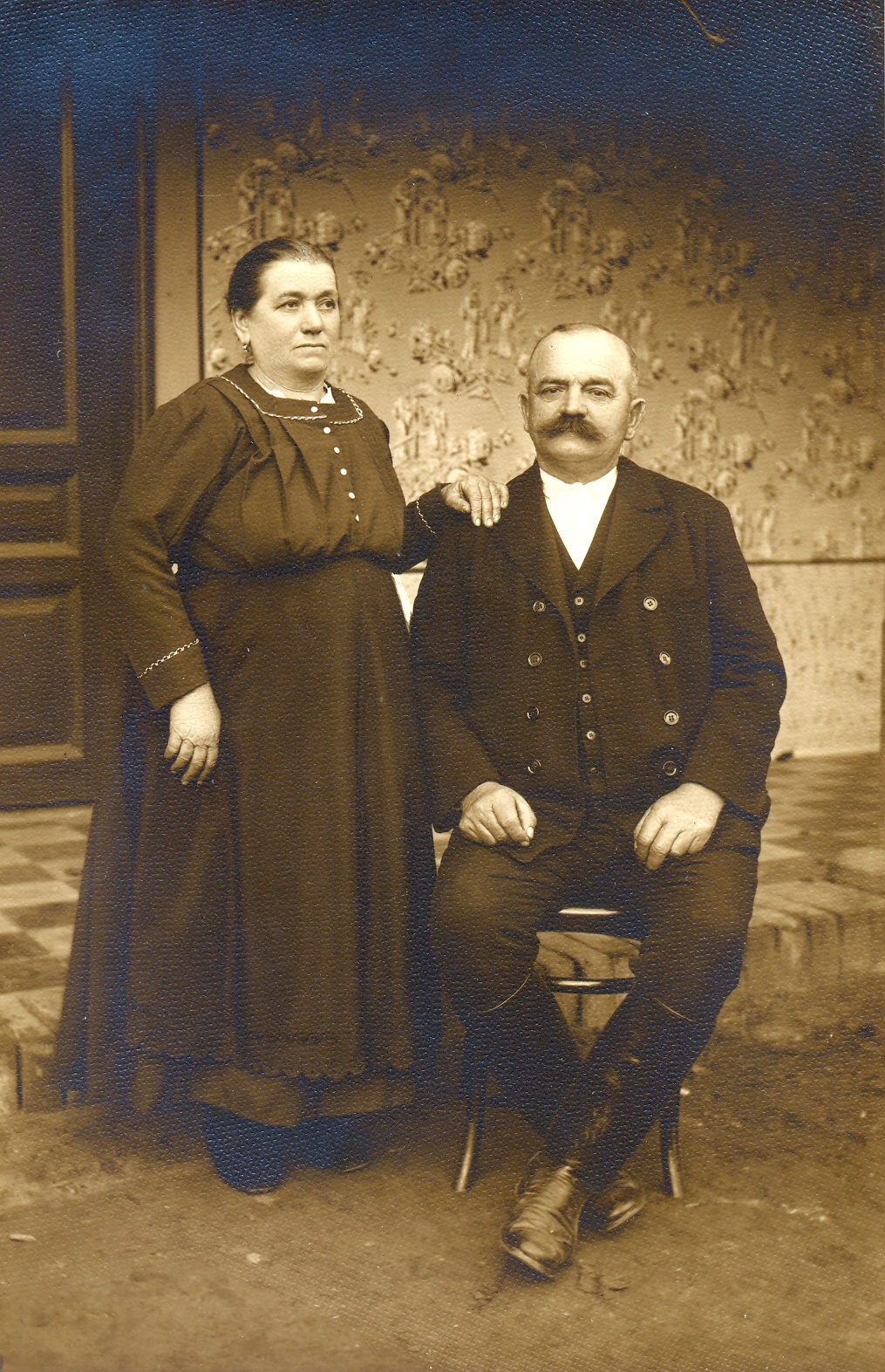 Abonyi nagyszülők (Vecsési Német Tájház-Heimatmuseum CC BY-NC-SA)