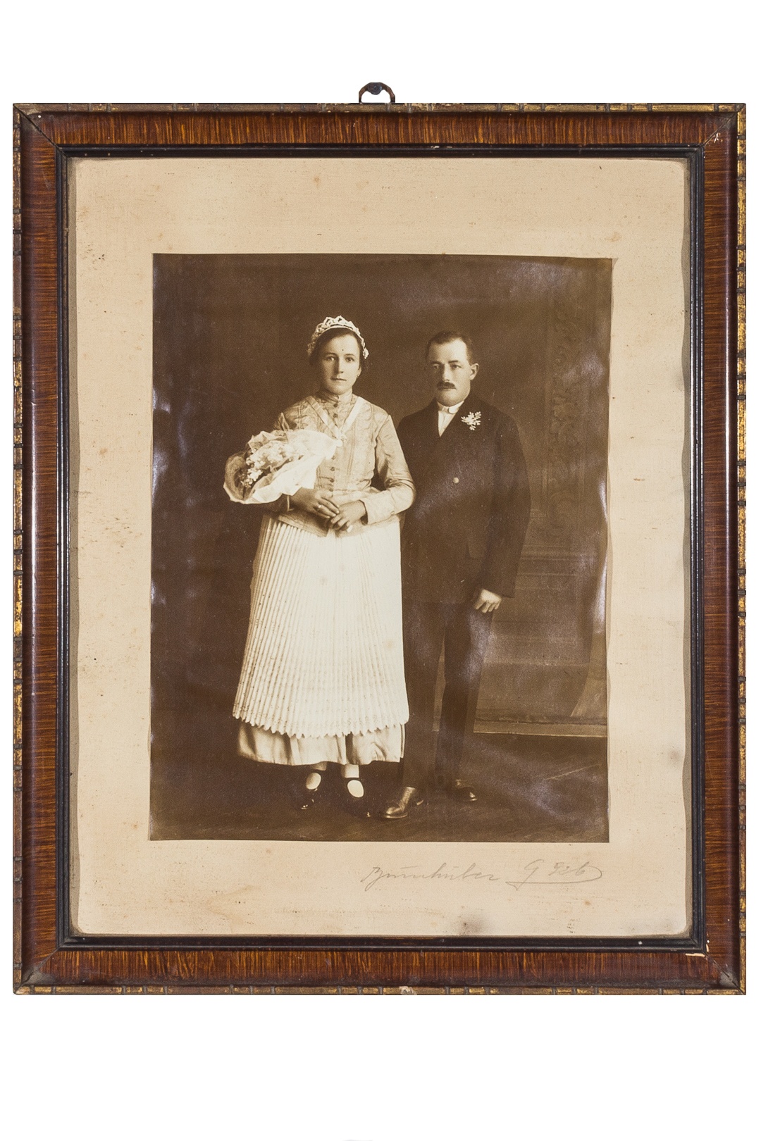 Esküvői fotó (Budakeszi Helytörténeti Gyűjtemény és Tájház CC BY-NC-SA)