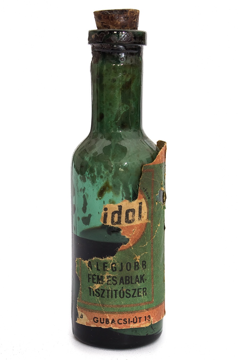 Sidol üveg tisztítószer (Budakeszi Helytörténeti Gyűjtemény és Tájház CC BY-NC-SA)
