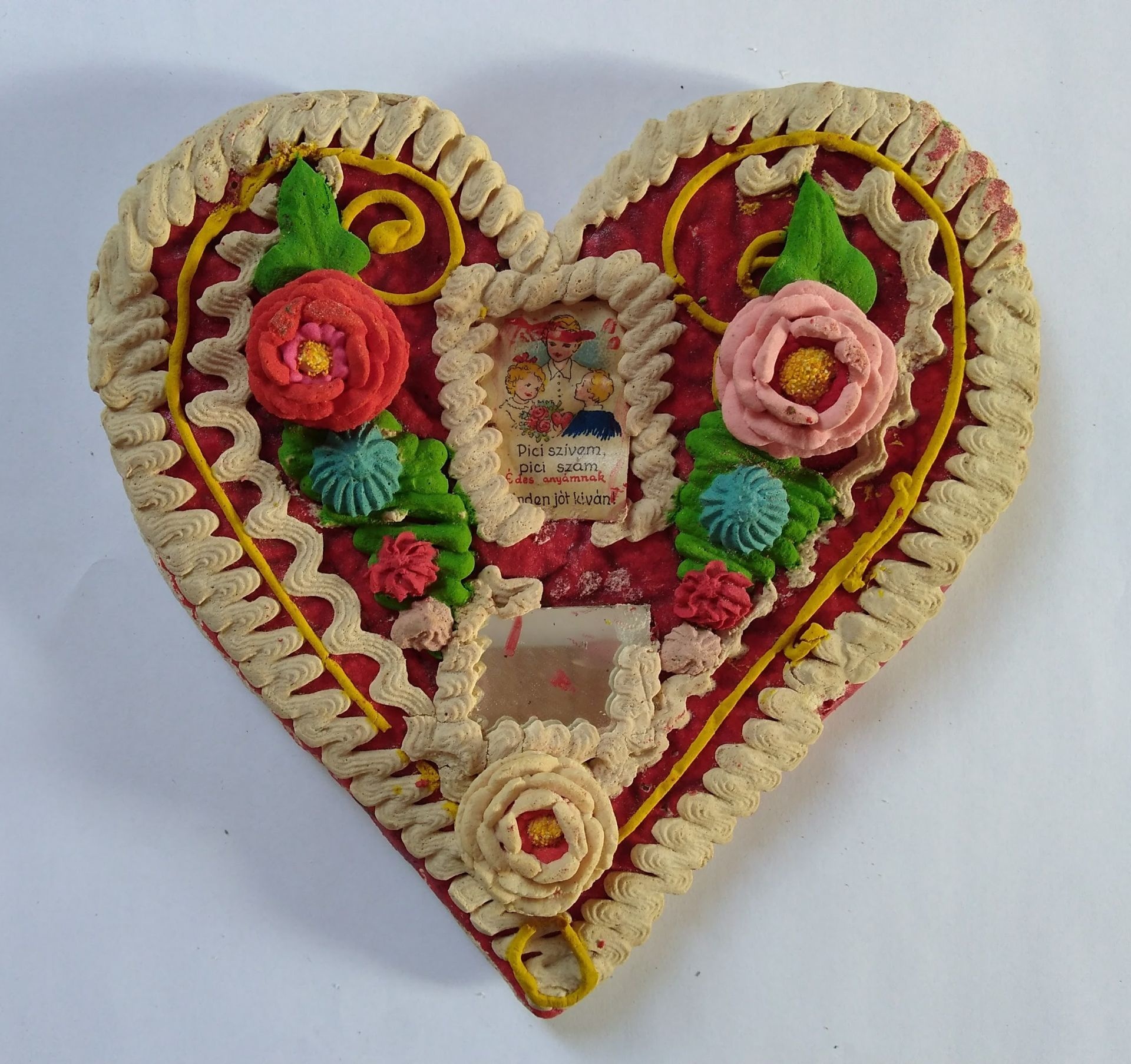 Mézeskalács szív (Petőfi Közérdekű Muzeális Gyűjtemény (Aszód Városi Kulturális Központ) CC BY-NC-SA)