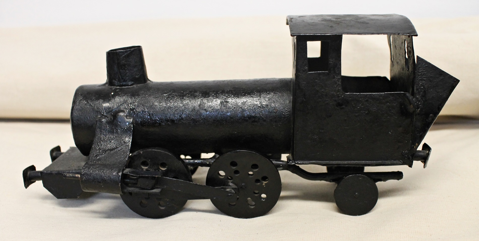 Mozdony modell (Isaszegi Múzeumi Kiállítóhely (Falumúzeum) CC BY-NC-SA)