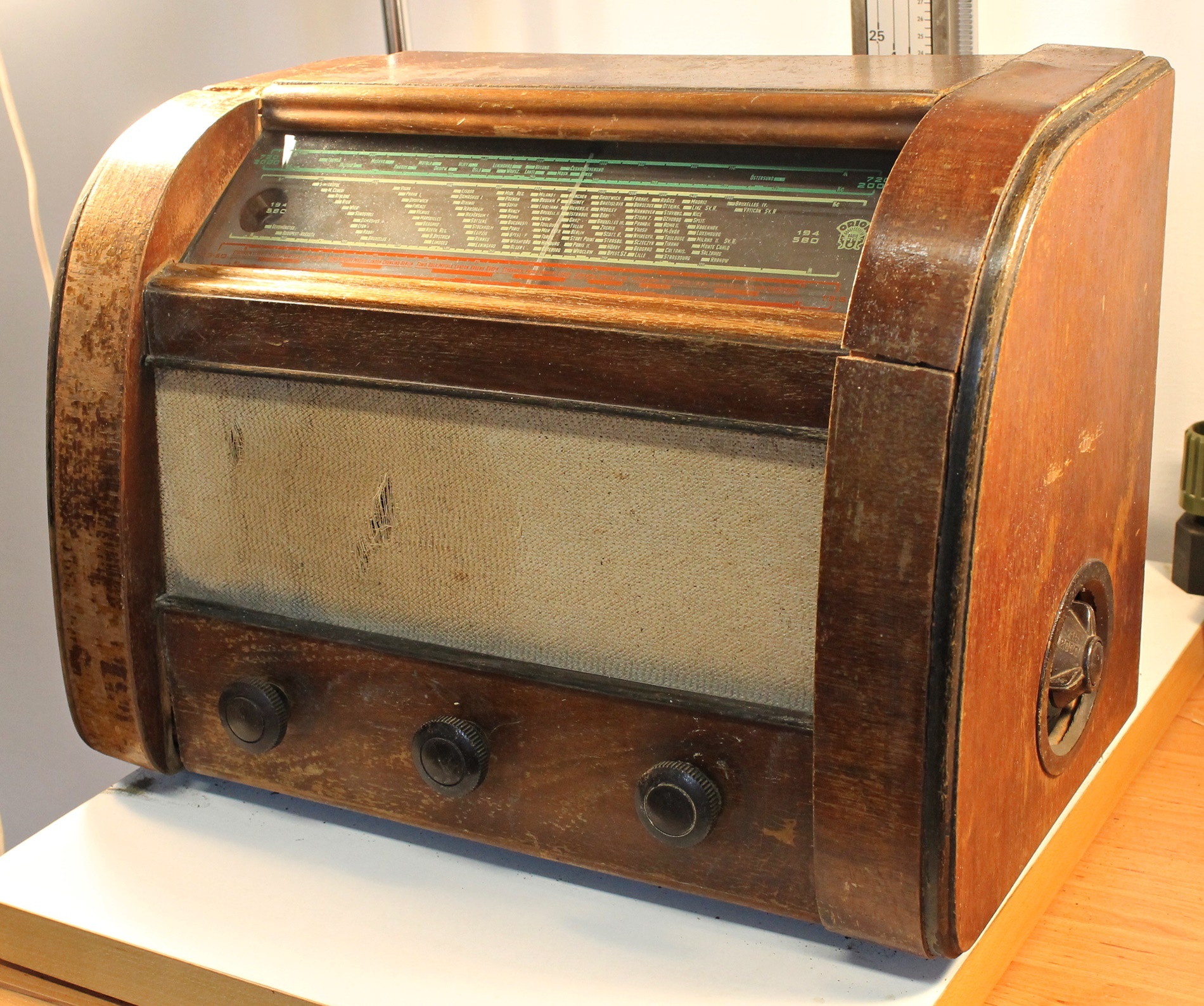 Orion 331asztali rádió (Isaszegi Múzeumi Kiállítóhely (Falumúzeum) CC BY-NC-SA)