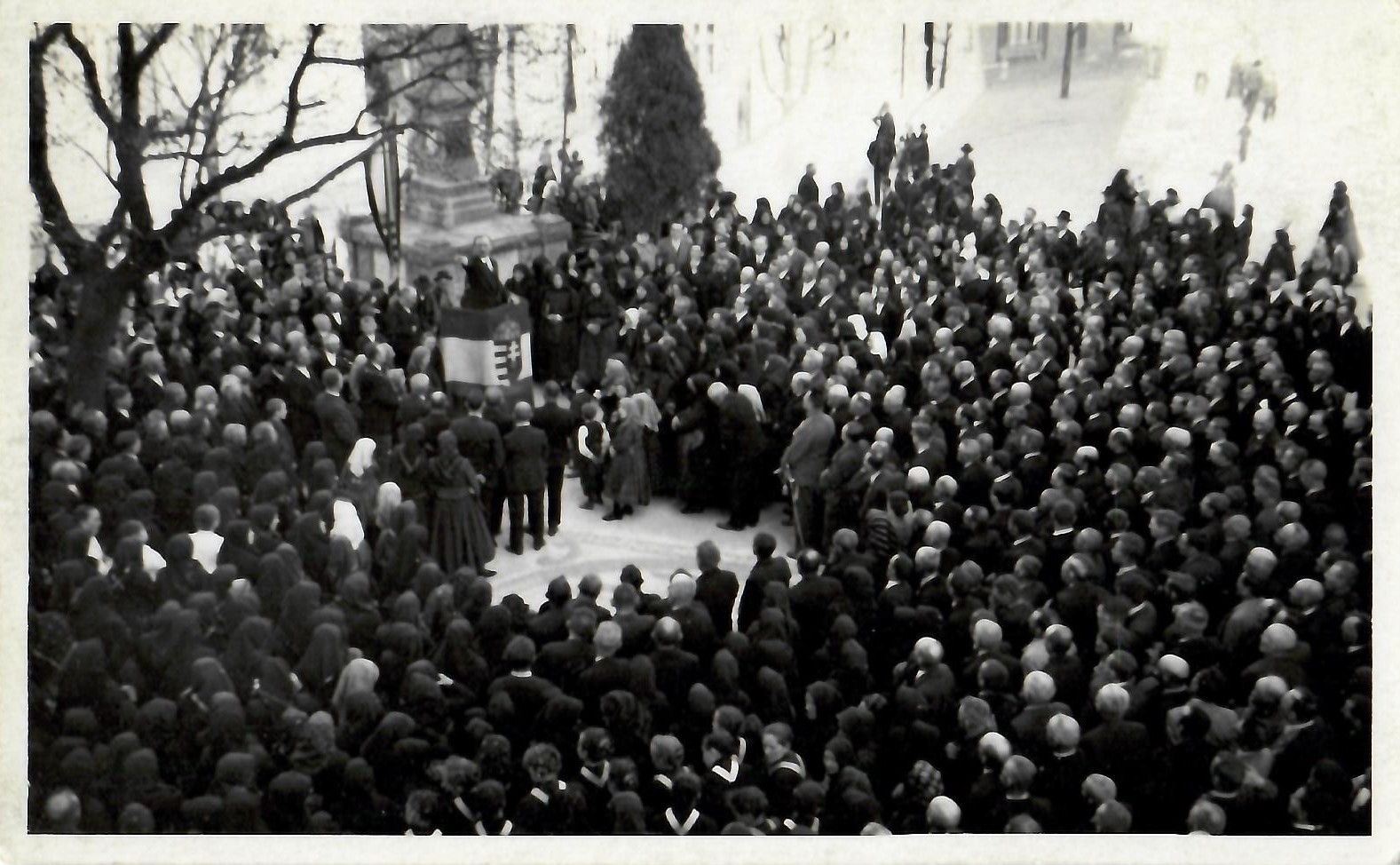 Eucharisztikus kongresszus (Dr. Jablonkay István Helytörténeti Gyűjtemény CC BY-NC-SA)