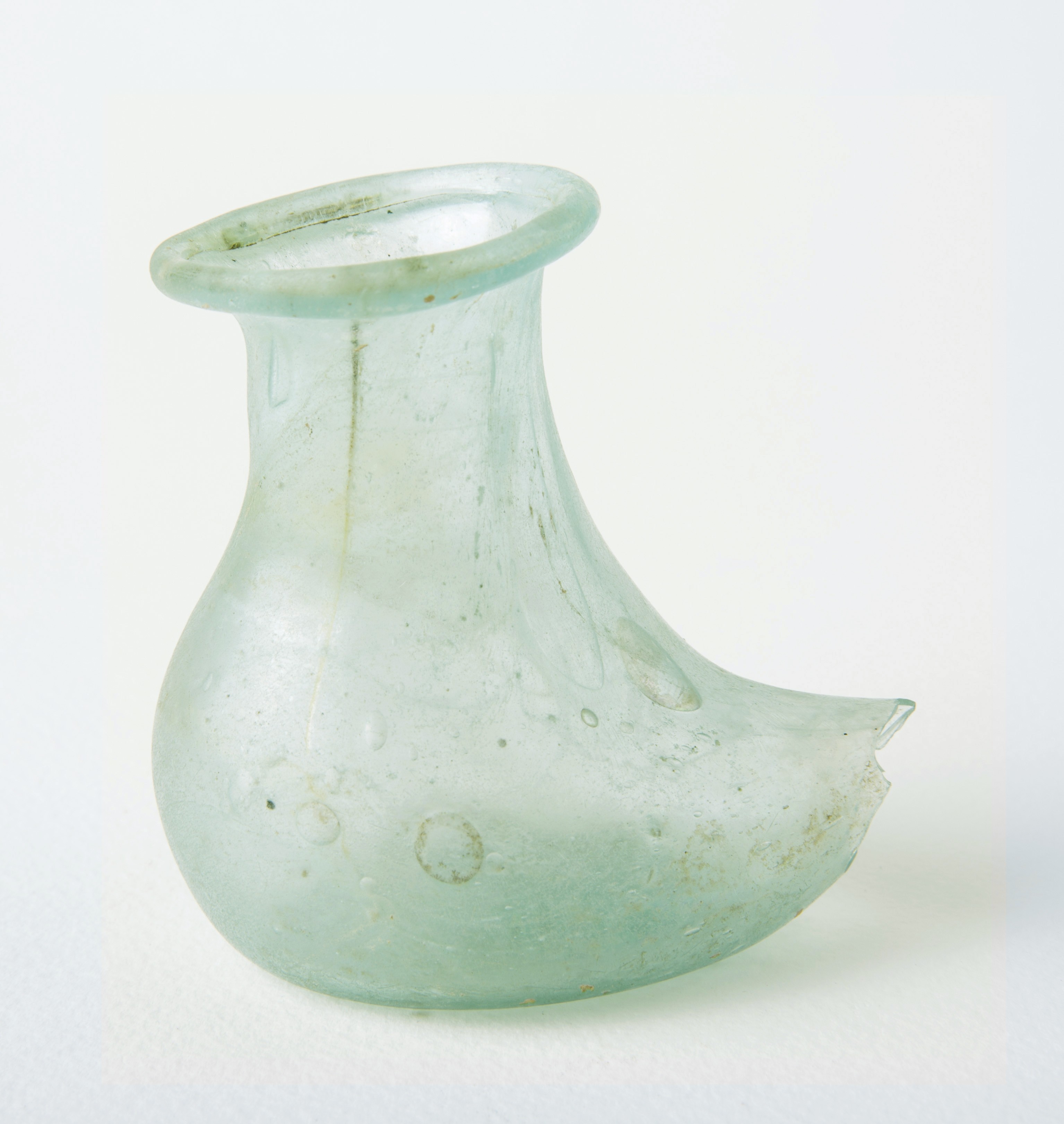 csepegtetős üveg (Ferenczy Múzeumi Centrum CC BY-NC-SA)