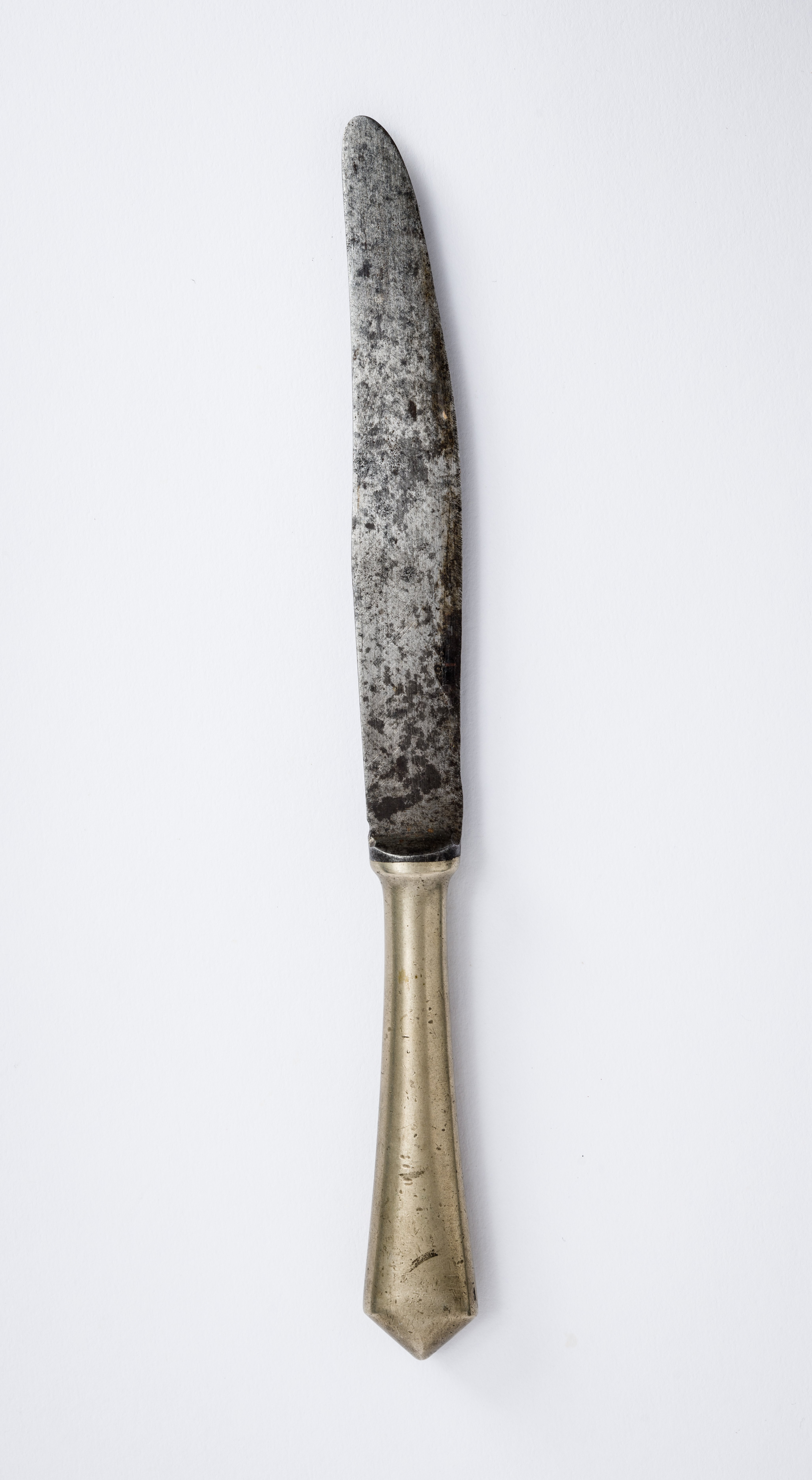 kés (Budaörsi Bleyer Jakab Heimatmuseum CC BY-NC-SA)