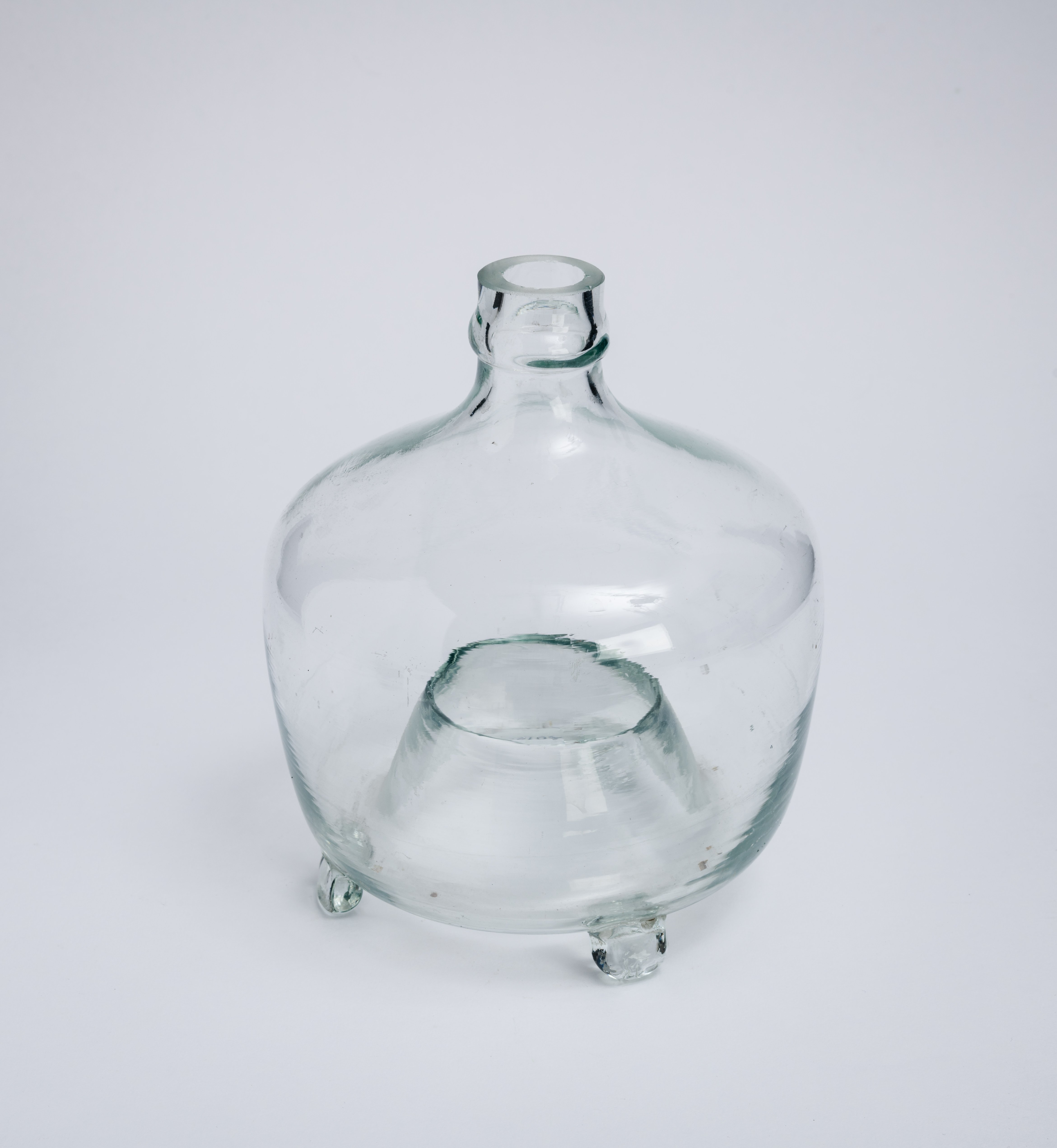 Légyfogó; Fliegenglas (Budaörsi Bleyer Jakab Heimatmuseum CC BY-NC-SA)