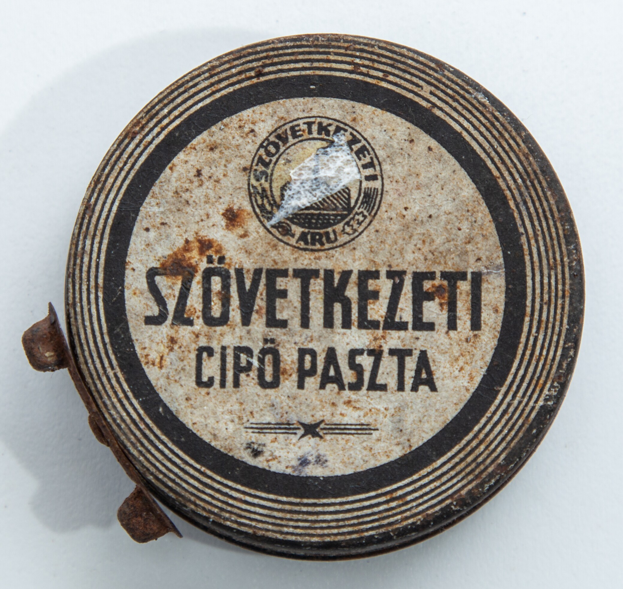 Cipőpasztás doboz, pléh (Ferenczy Múzeumi Centrum CC BY-NC-SA)