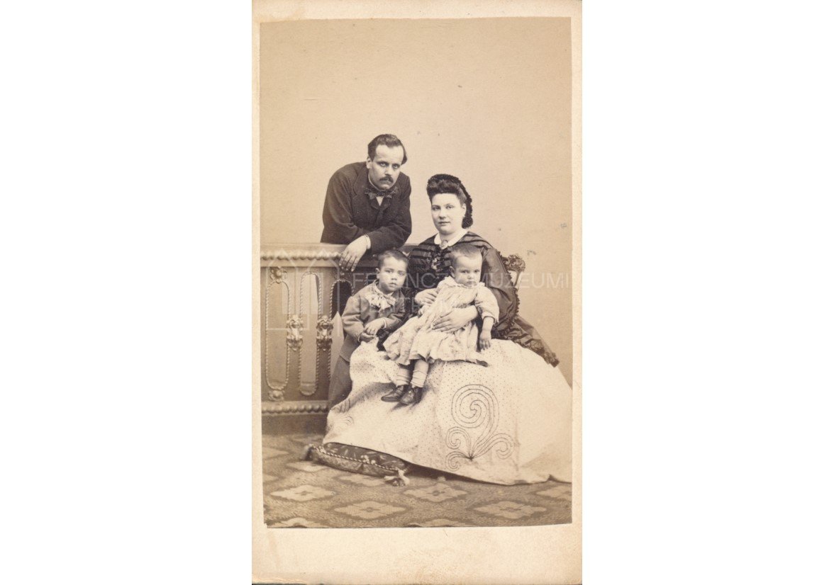 Moreschi családról készült vizitkártya. (Ferenczy Múzeumi Centrum CC BY-NC-SA)