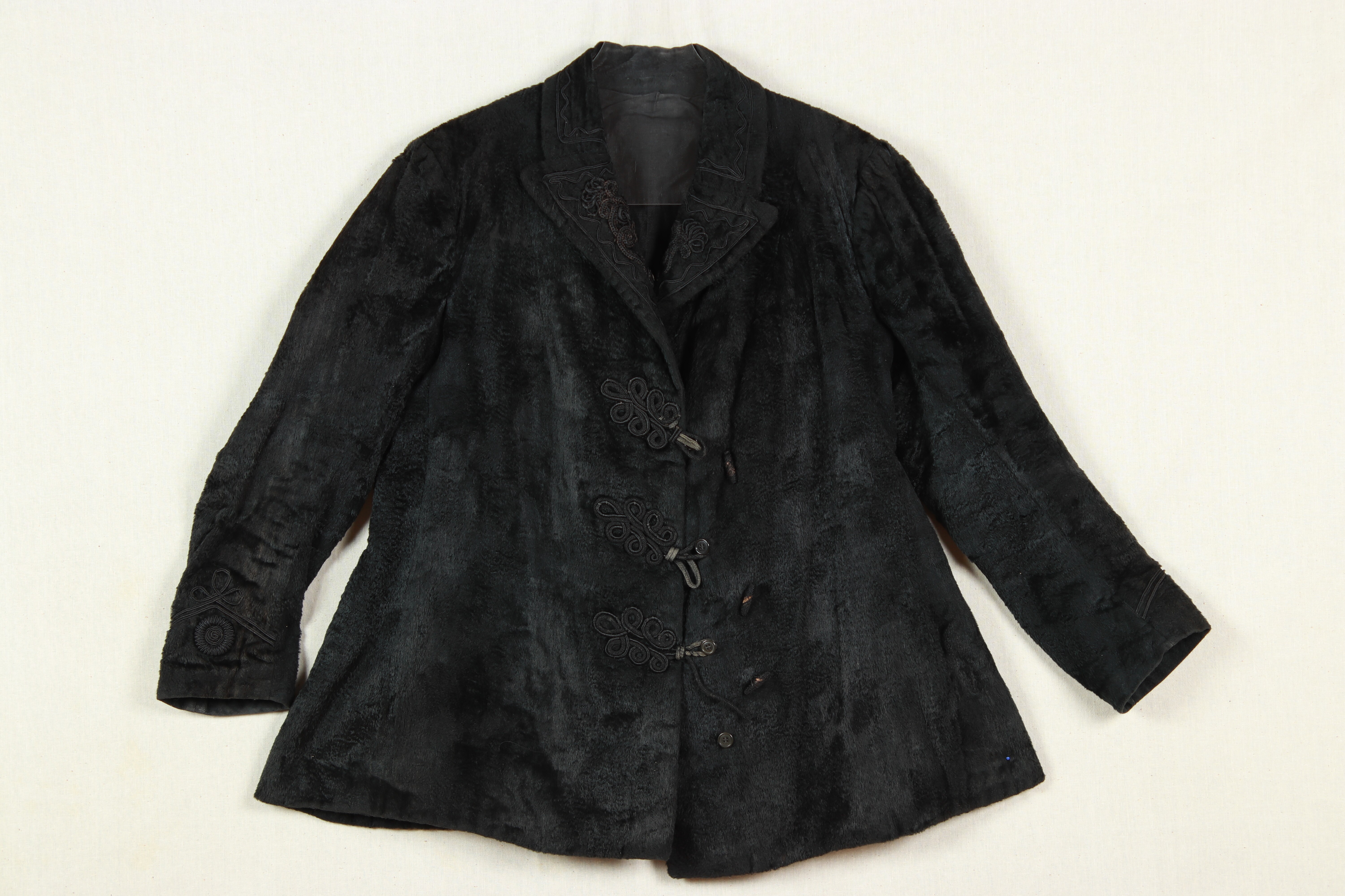 Kabát (Rippl-Rónai Múzeum CC BY-NC-ND)