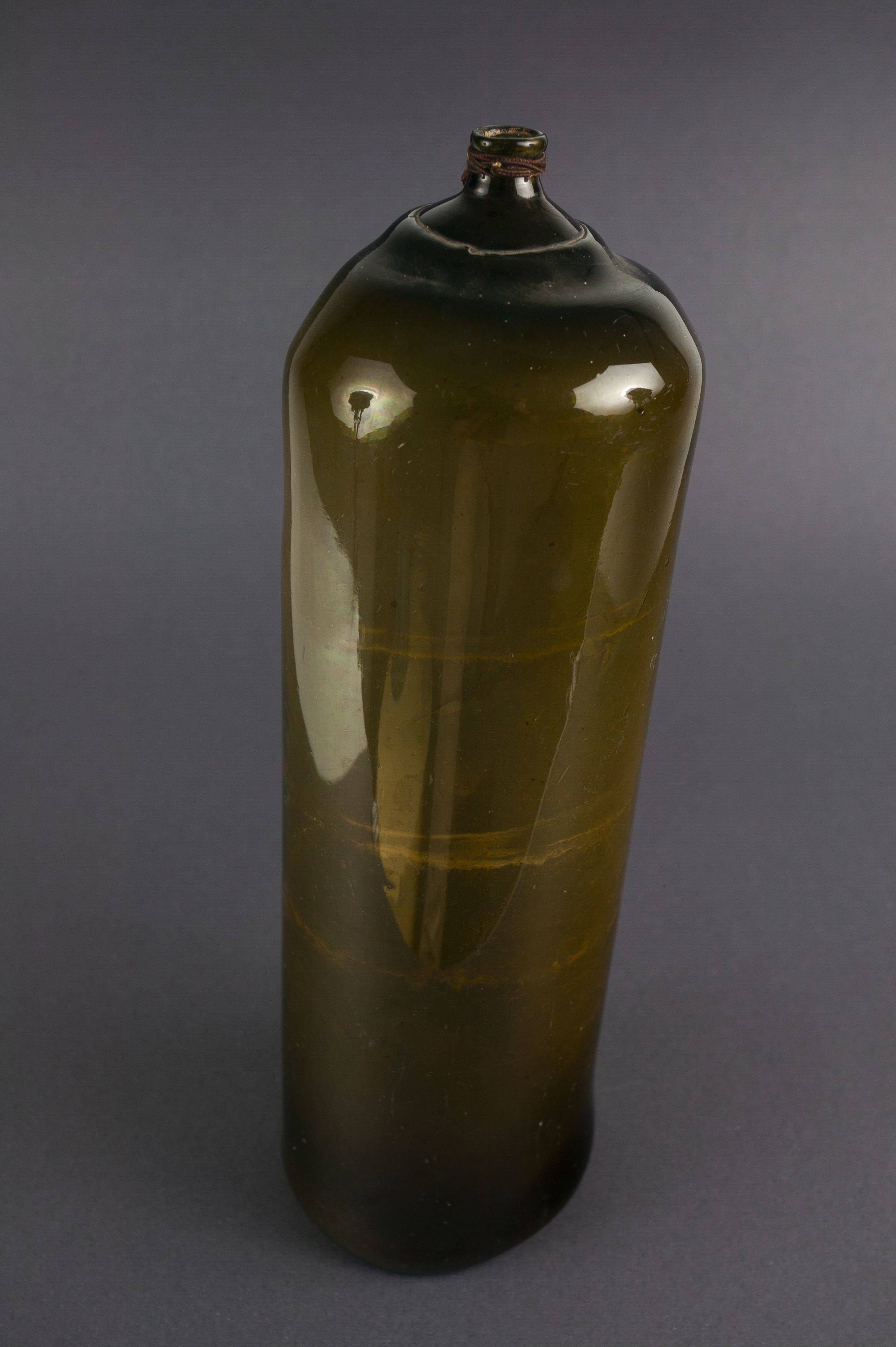 Üveg "pálinkás üveg" (Rippl-Rónai Múzeum CC BY-NC-ND)