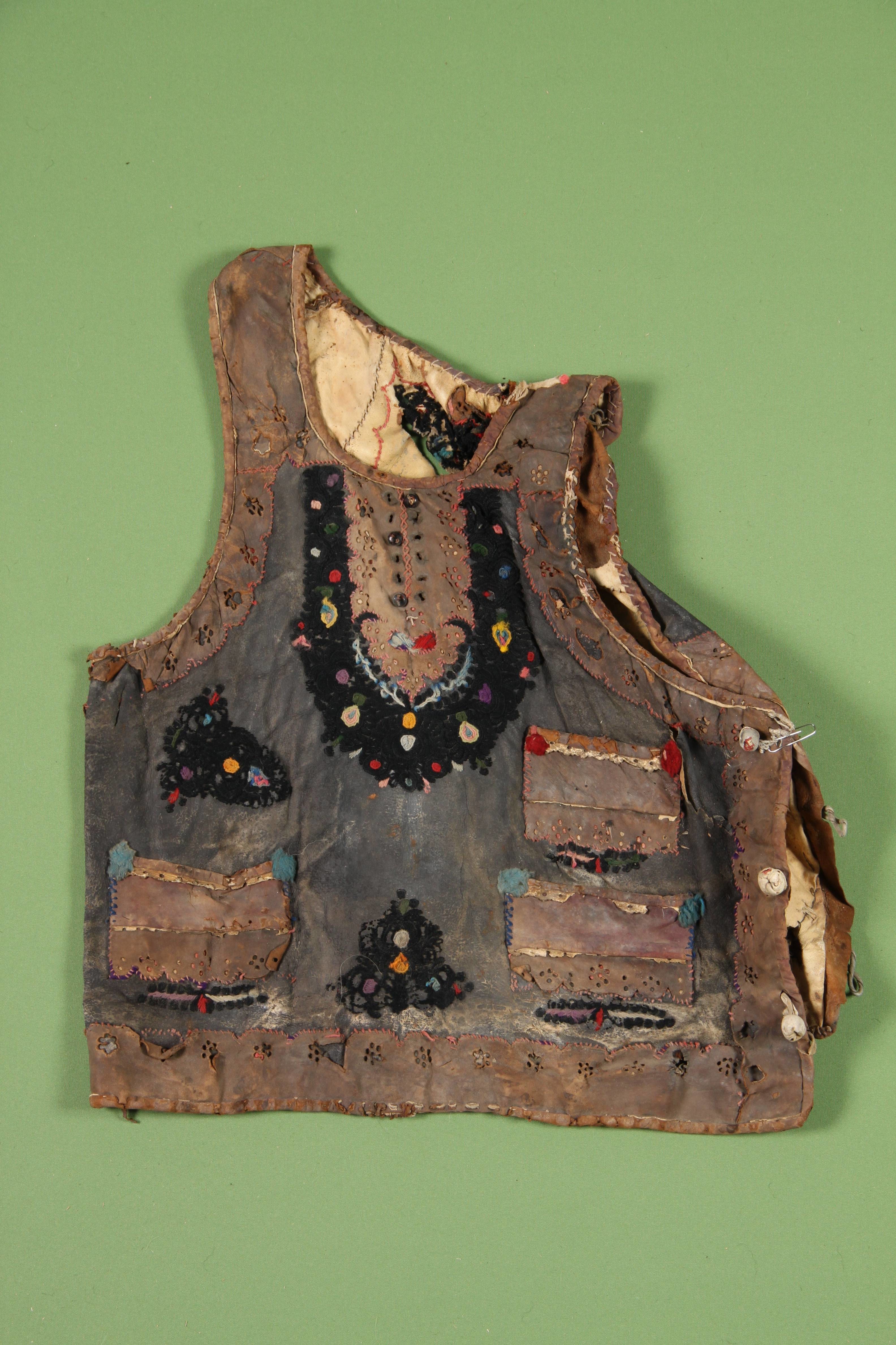 Bőrmellény "melles" "mente" női (Rippl-Rónai Múzeum CC BY-NC-ND)