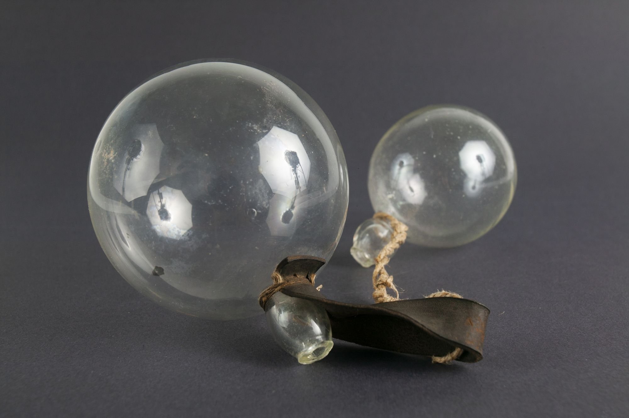 Világító golyók (Rippl-Rónai Múzeum CC BY-NC-ND)