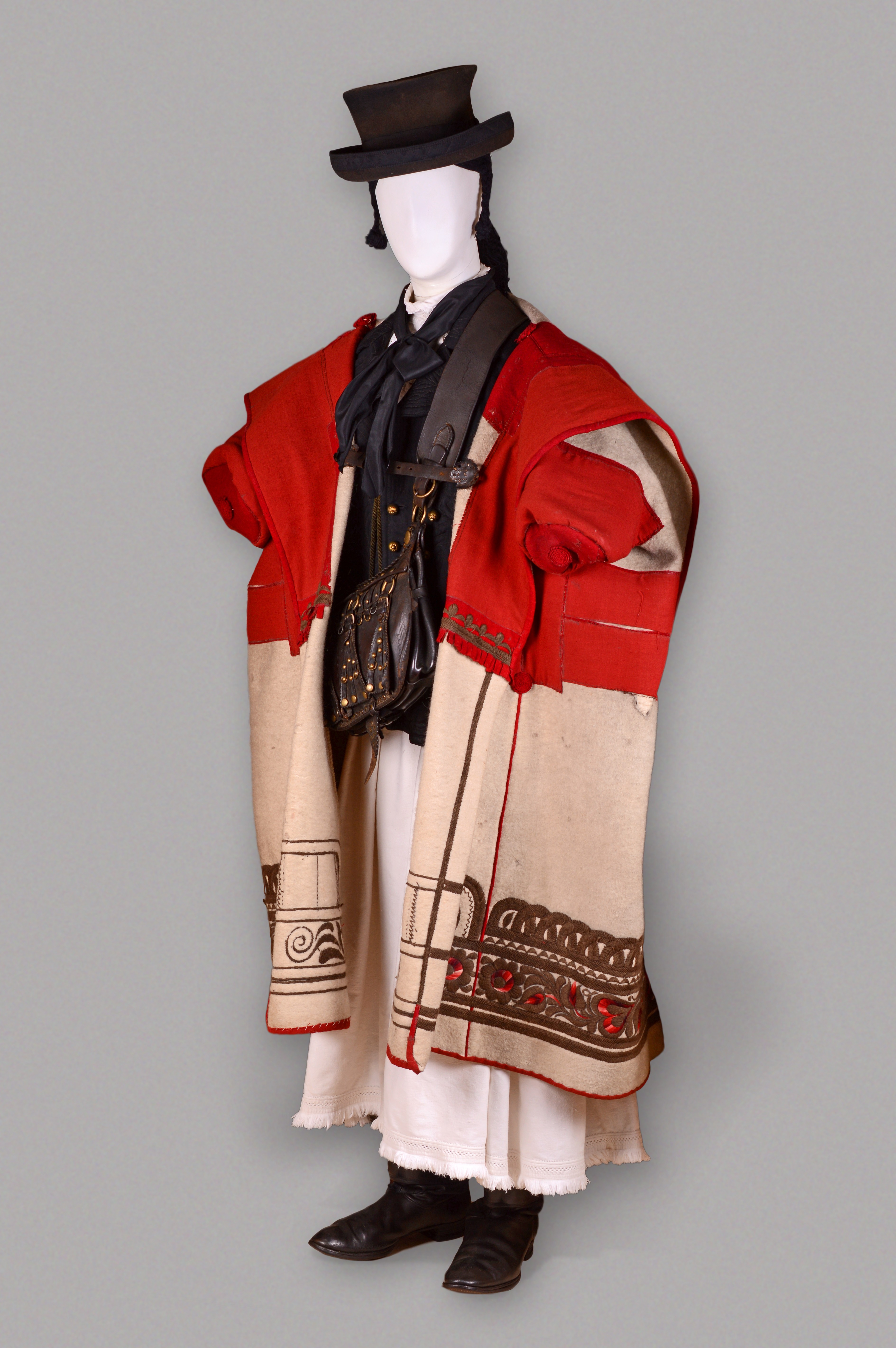 Pásztor dolmány (kabát) (Rippl-Rónai Múzeum CC BY-NC-ND)