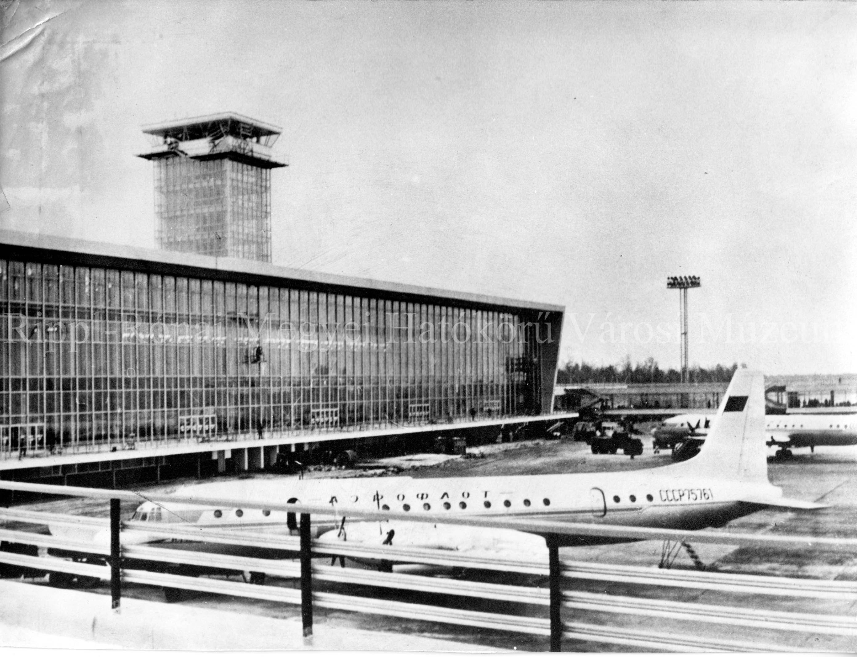 A Domogyedovoi repülőtér Moszkvában (Rippl-Rónai Múzeum CC BY-NC-SA)