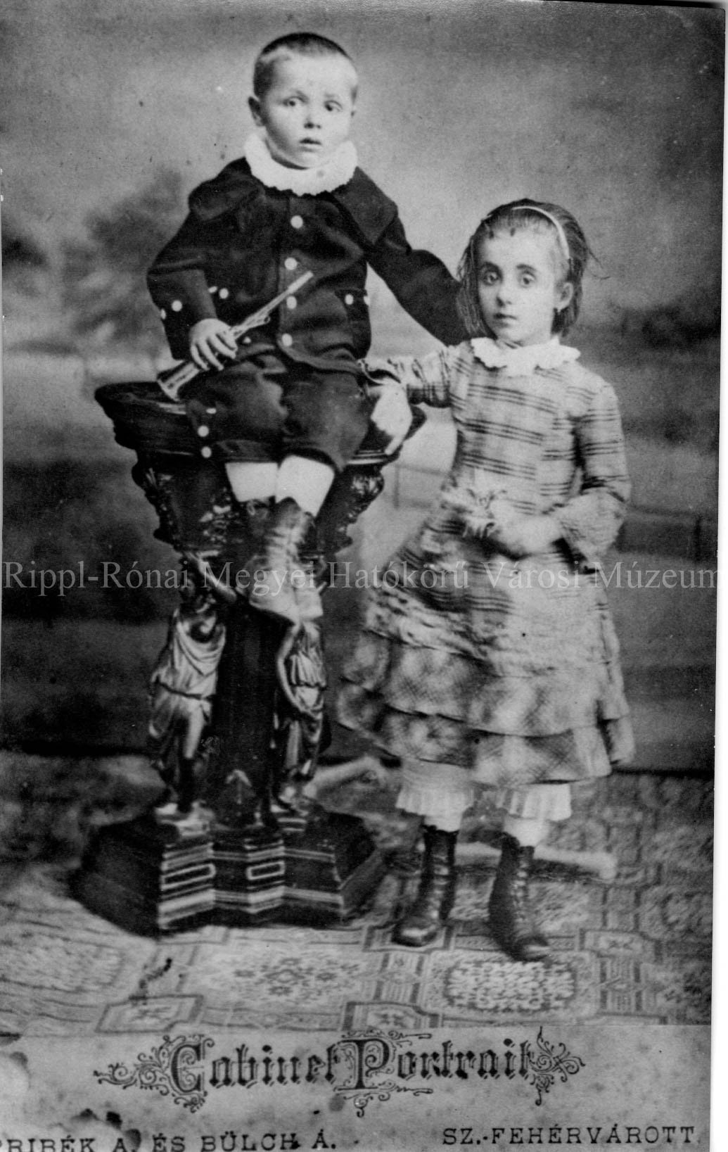 Csurgói polgári család gyermekei (Rippl-Rónai Múzeum CC BY-NC-SA)