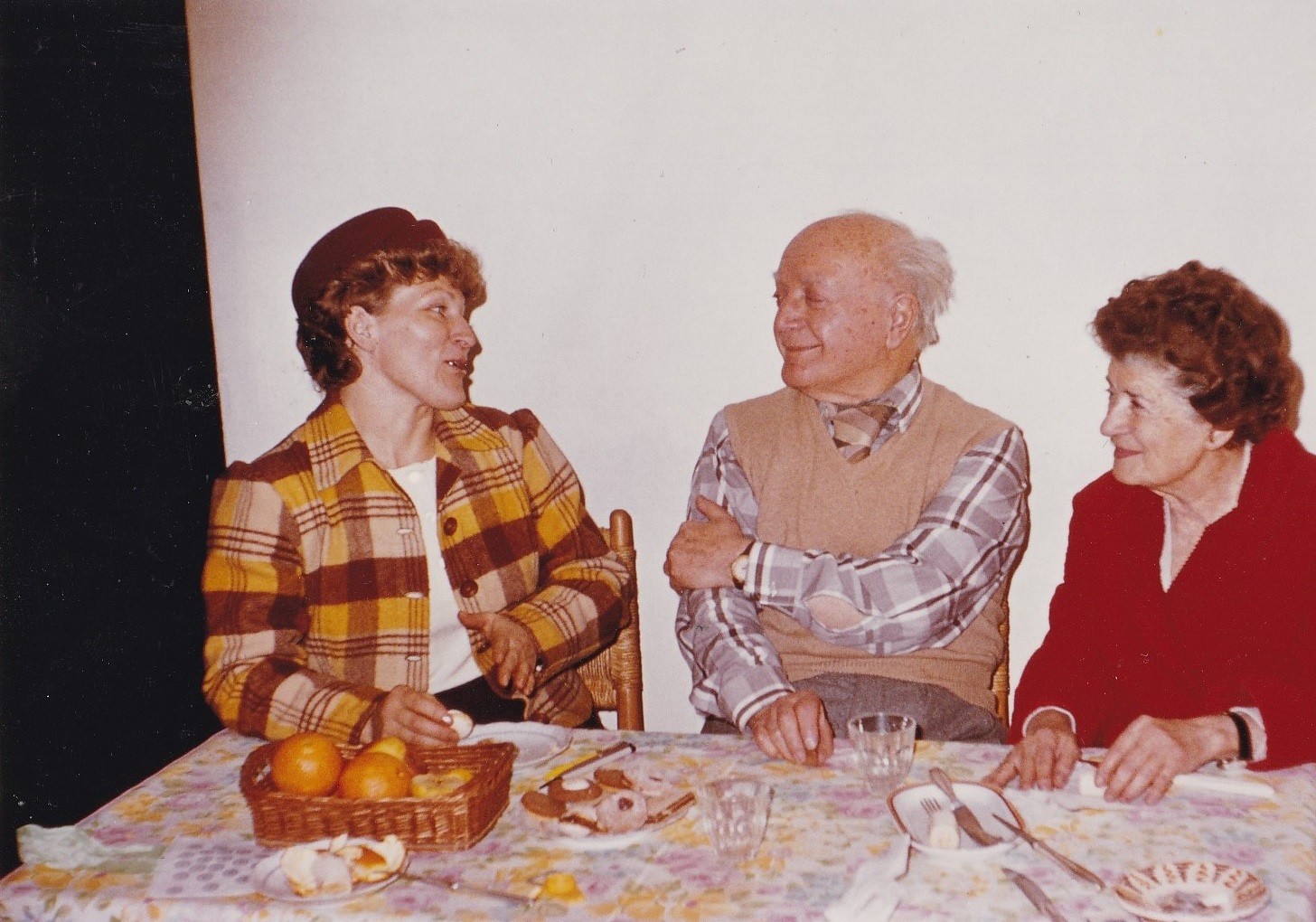 Martyn Ferenc, Dr. Rácz Péterné, Magda, Klára vacsora után. (Rippl-Rónai Múzeum CC BY-NC-ND)