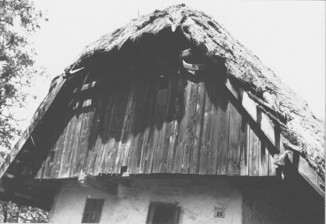 A nyugati homlokzat oromfala (Rippl-Rónai Múzeum CC BY-NC-ND)