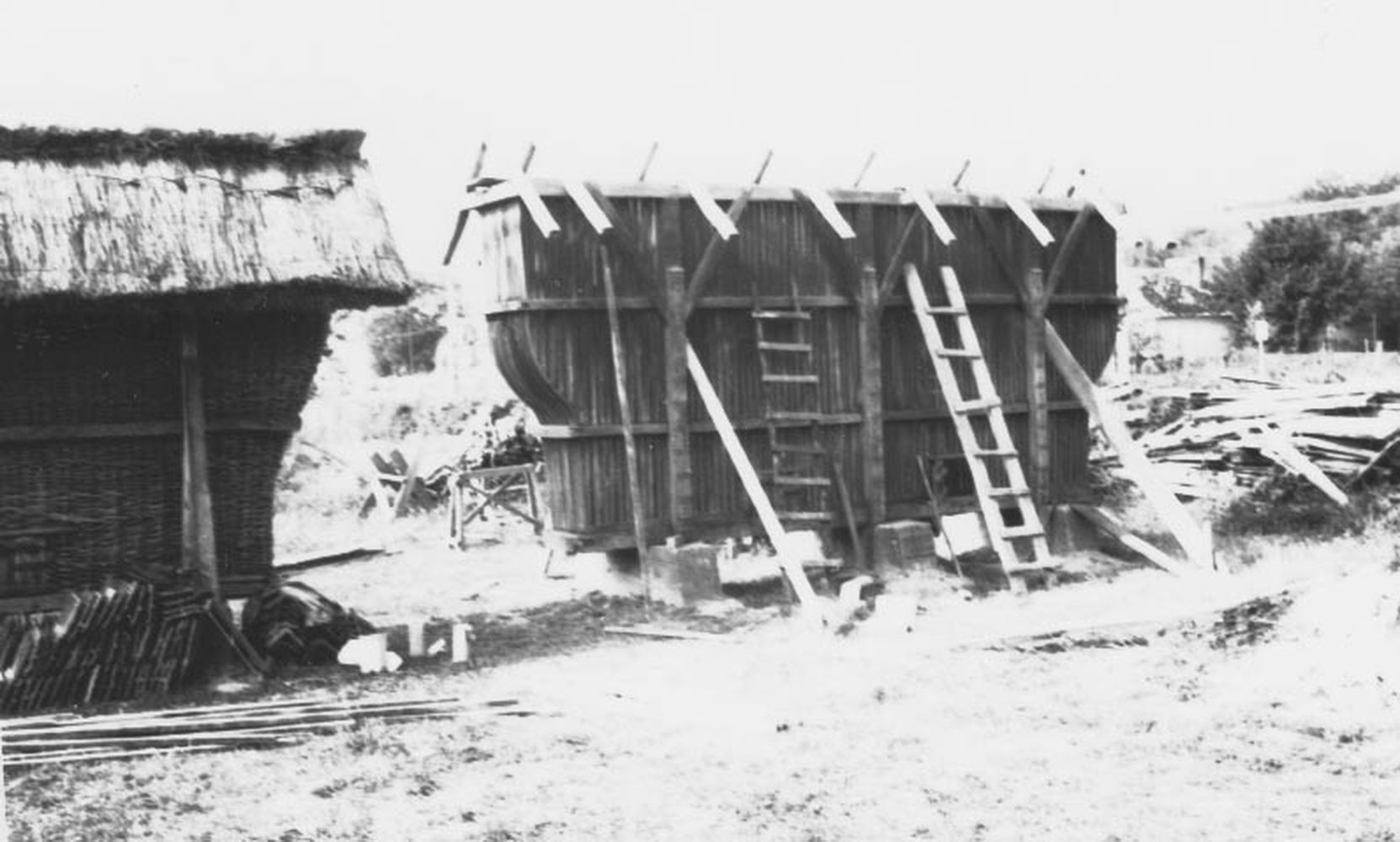 Csurgó-Ások-i kukoricagóré építése (Rippl-Rónai Múzeum CC BY-NC-ND)