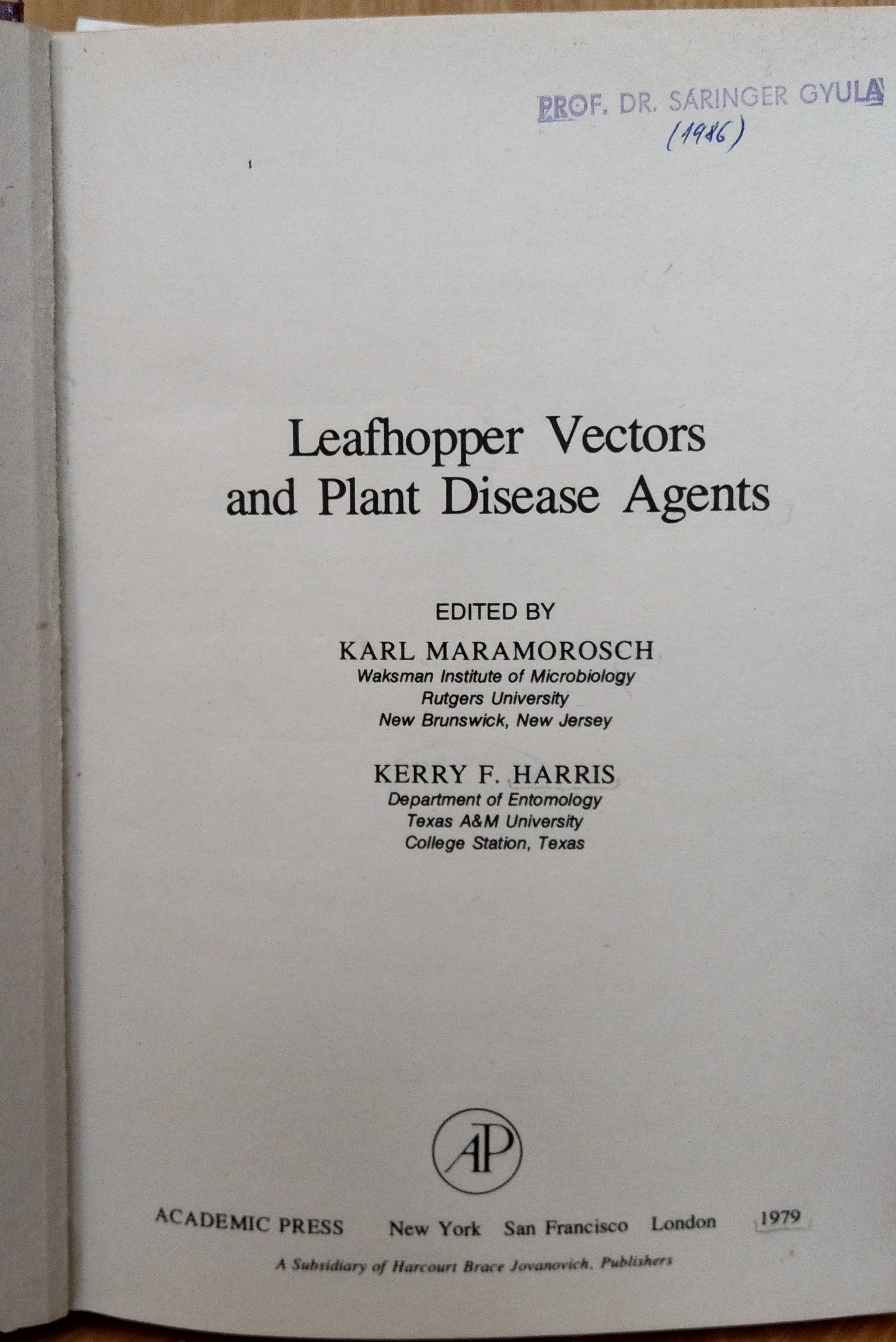 Leafhopper Vectors and Plant Disease Agents 1979 1. rész (Rippl-Rónai Múzeum CC BY-NC-ND)